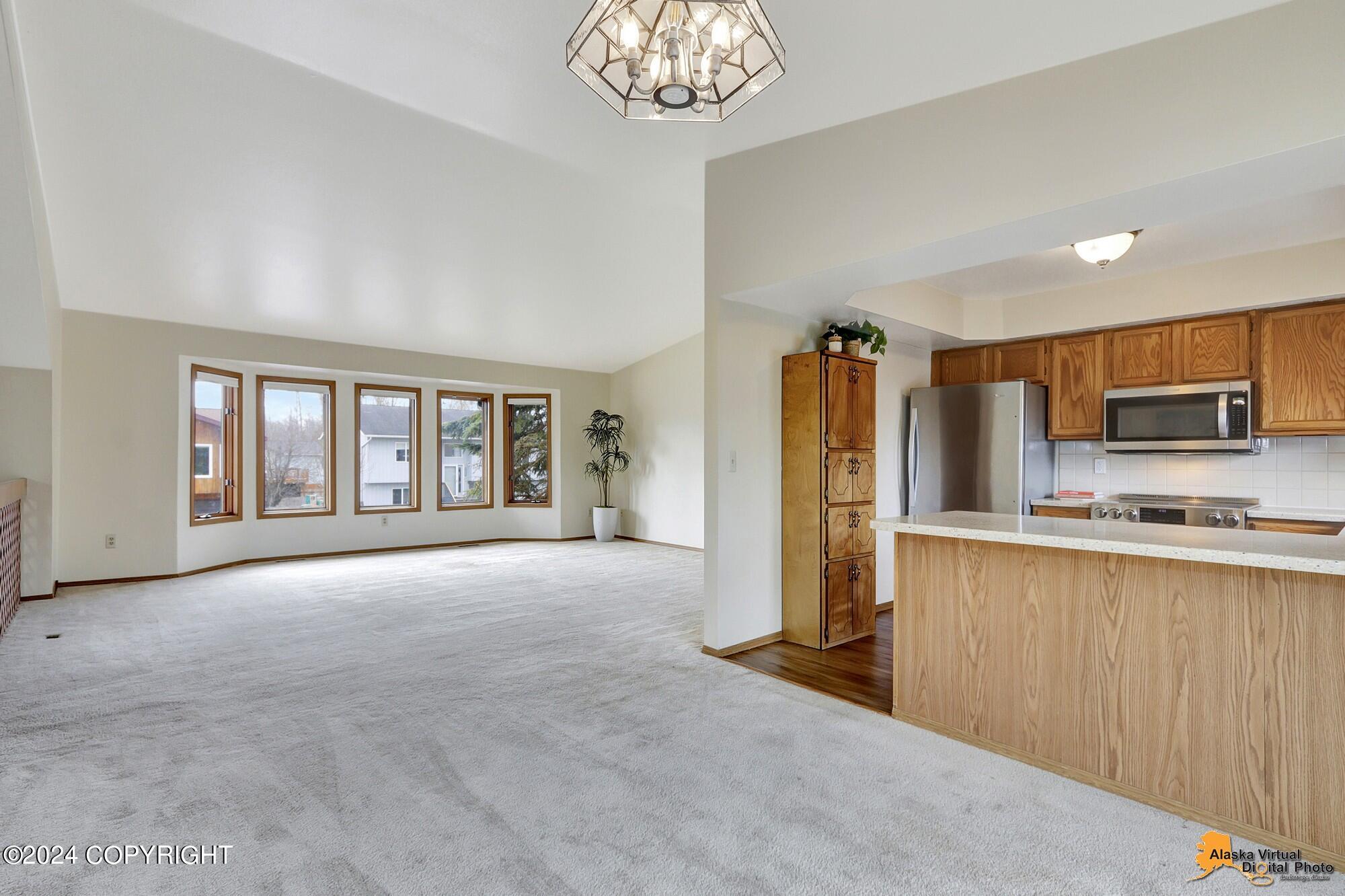 3931 Dandelion Wine Circle