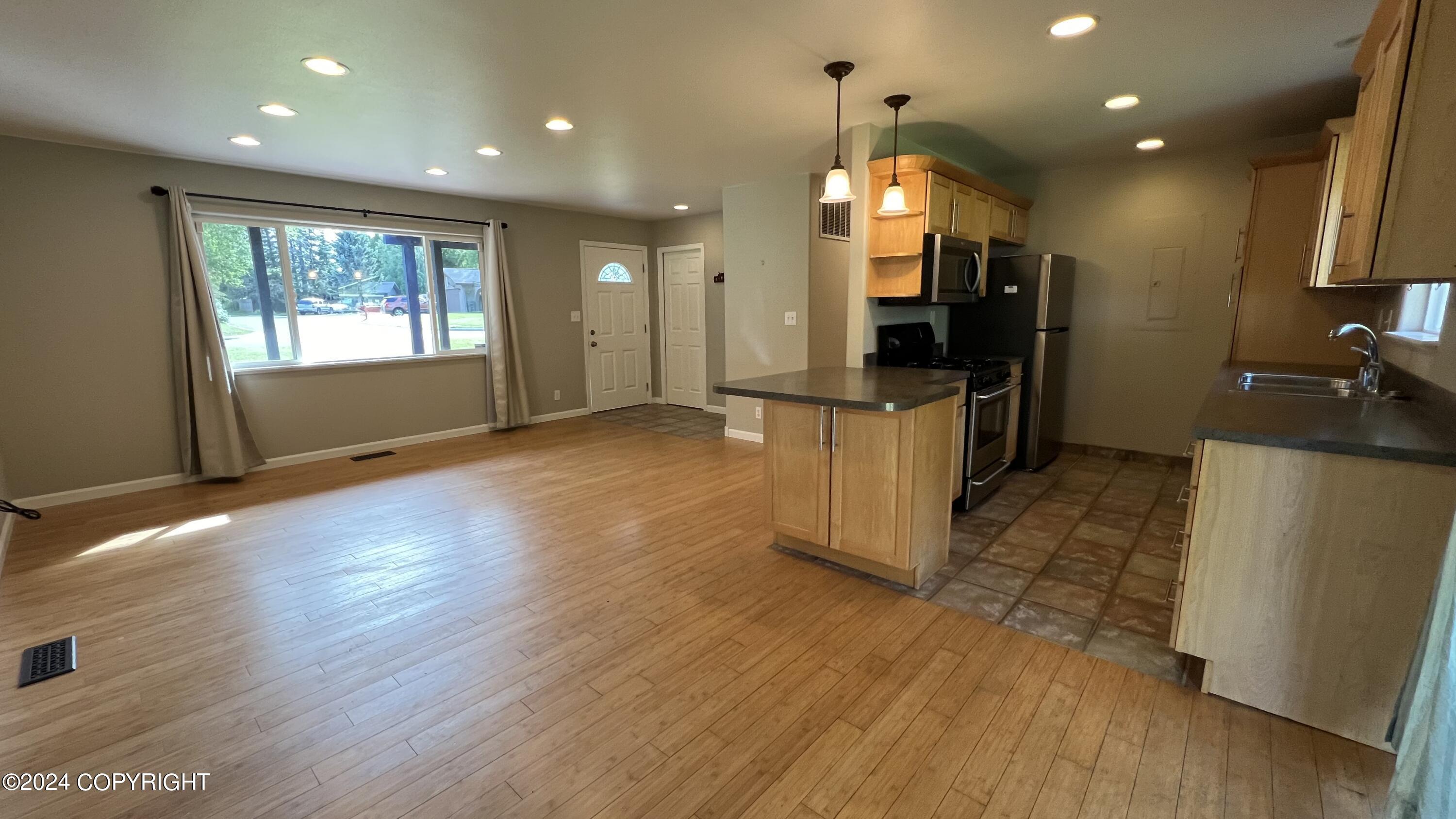 3243 Linden Drive