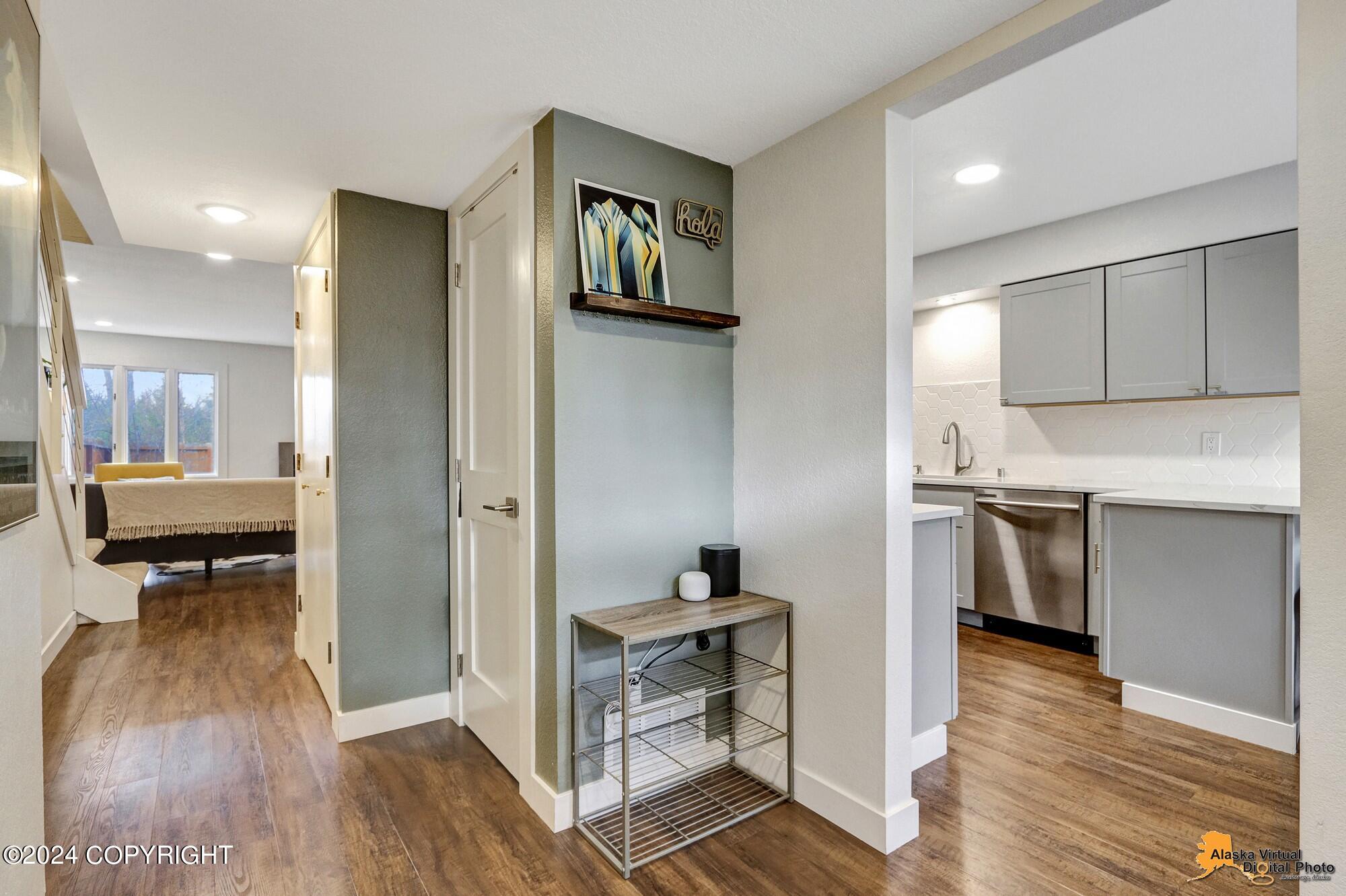 4123 Hampton Drive # 9B Unit: #9B