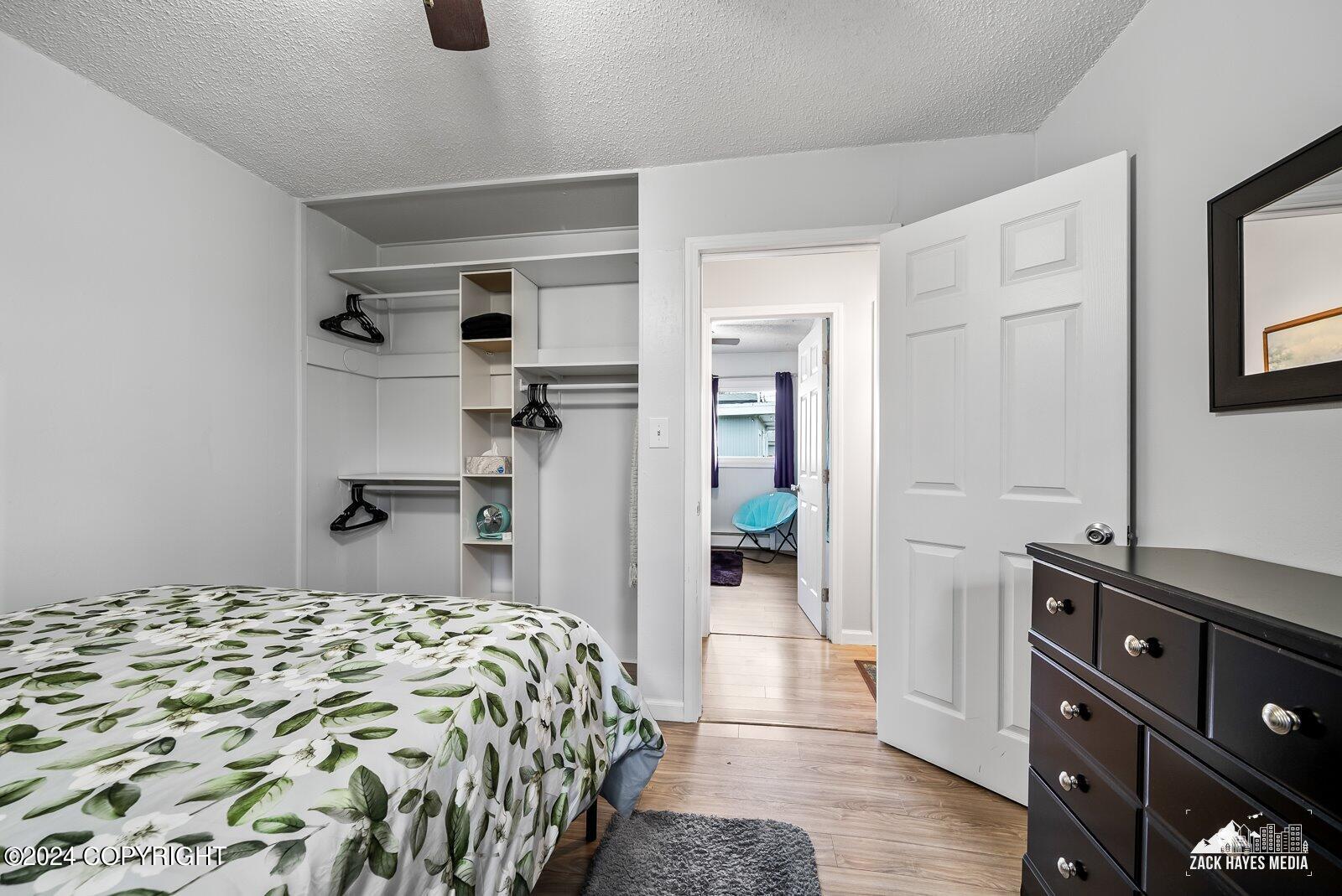 4430 Van Buren Street