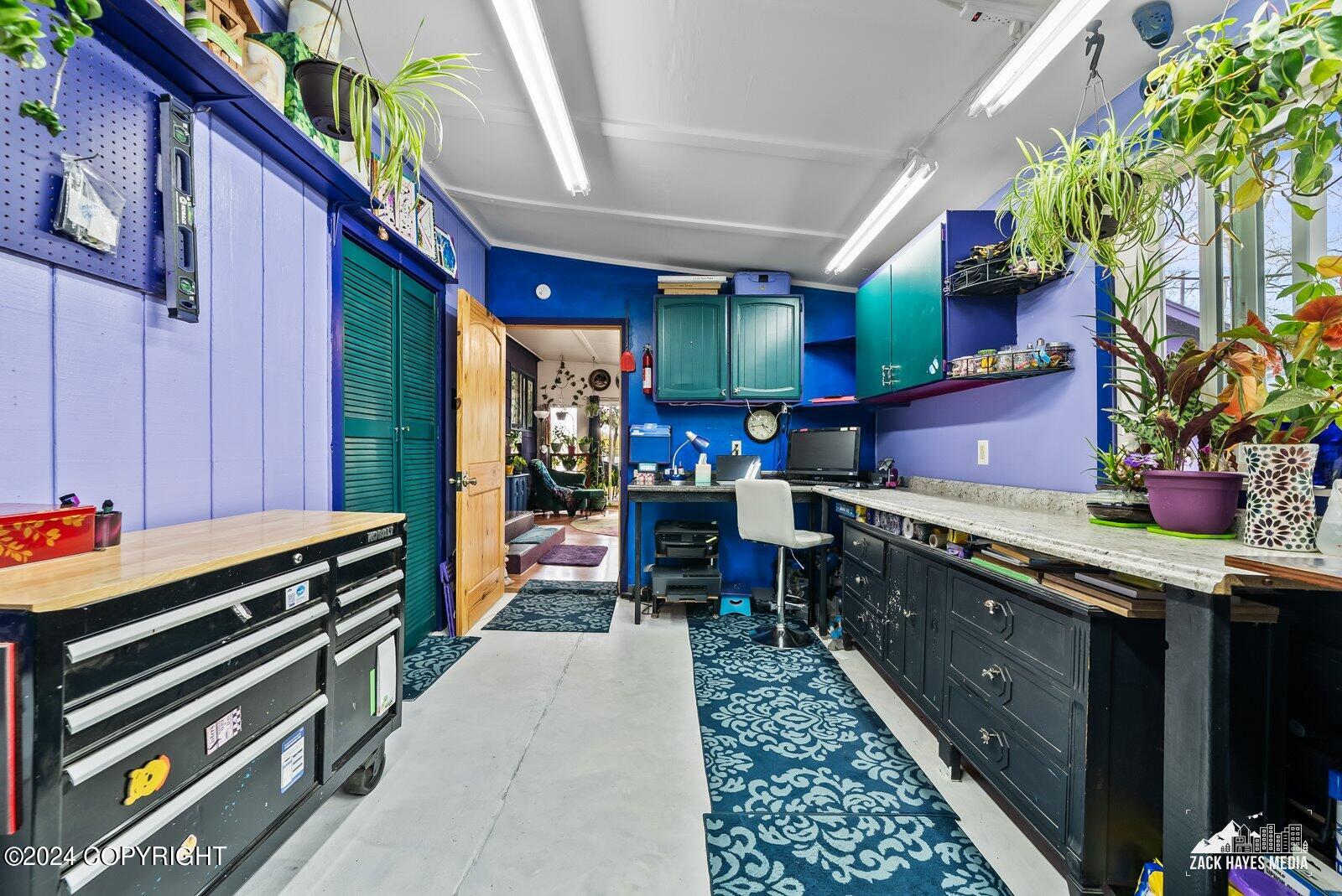 4430 Van Buren Street