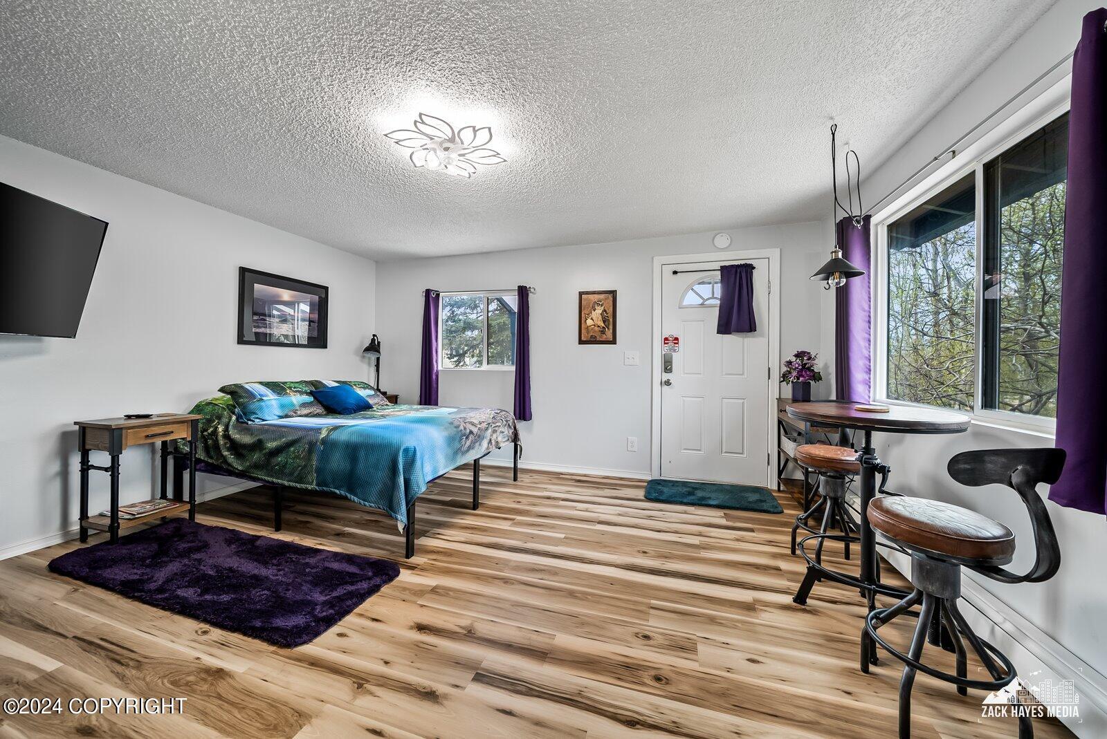 4430 Van Buren Street