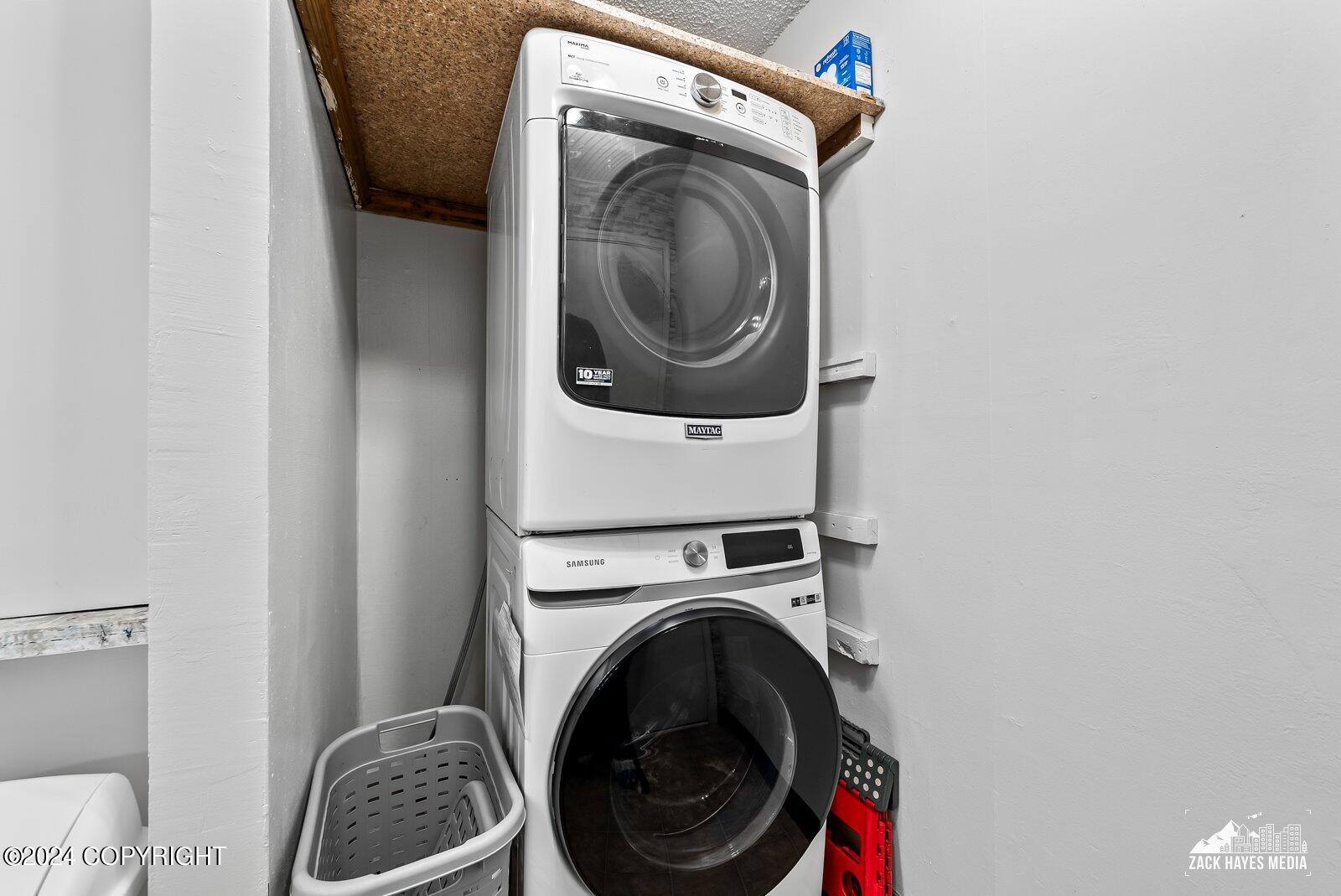 4430 Van Buren Street