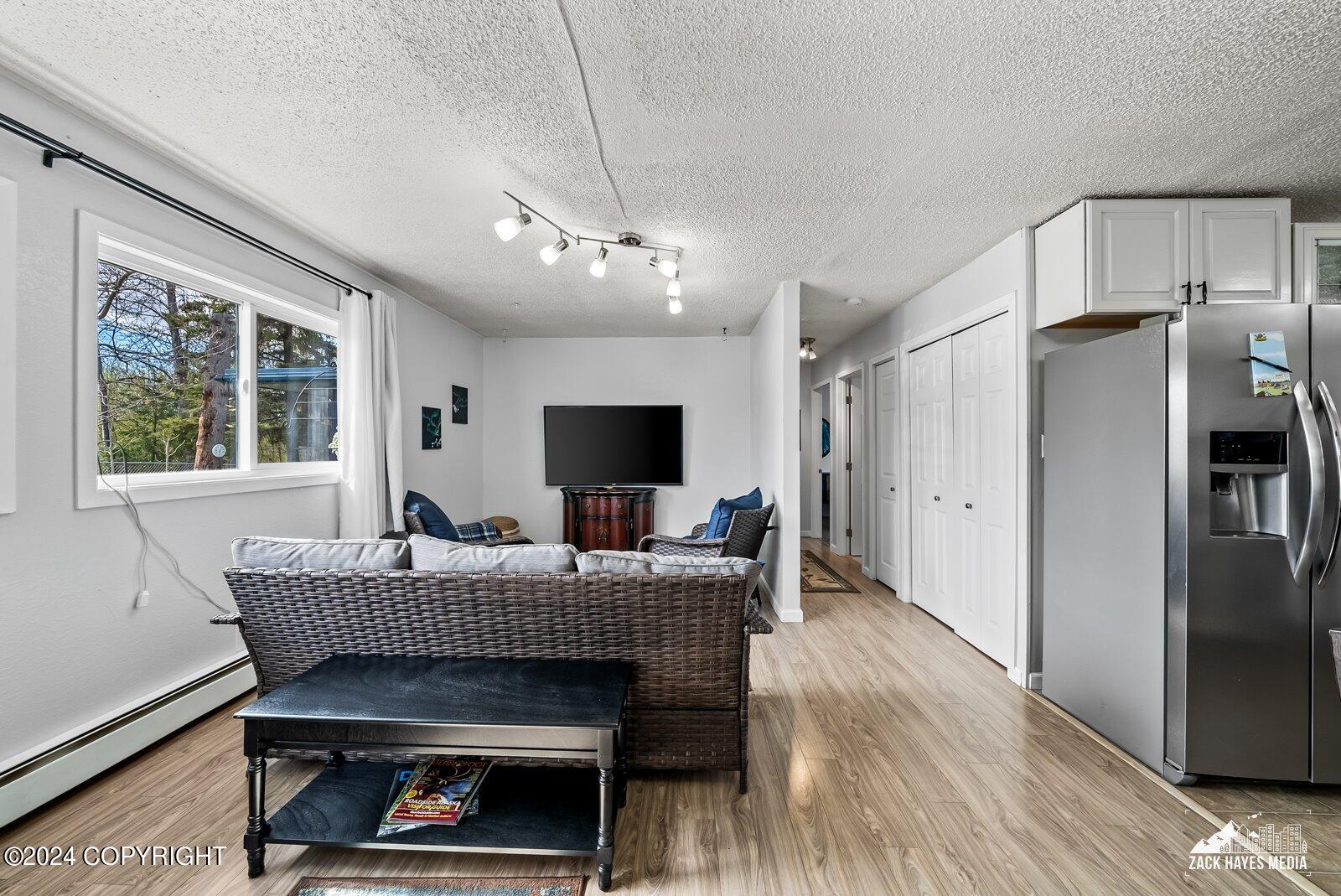 4430 Van Buren Street