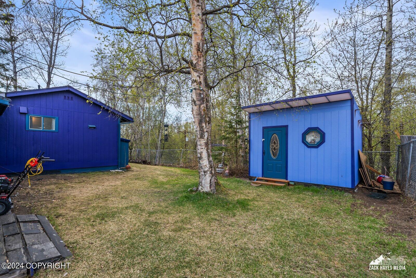 4430 Van Buren Street