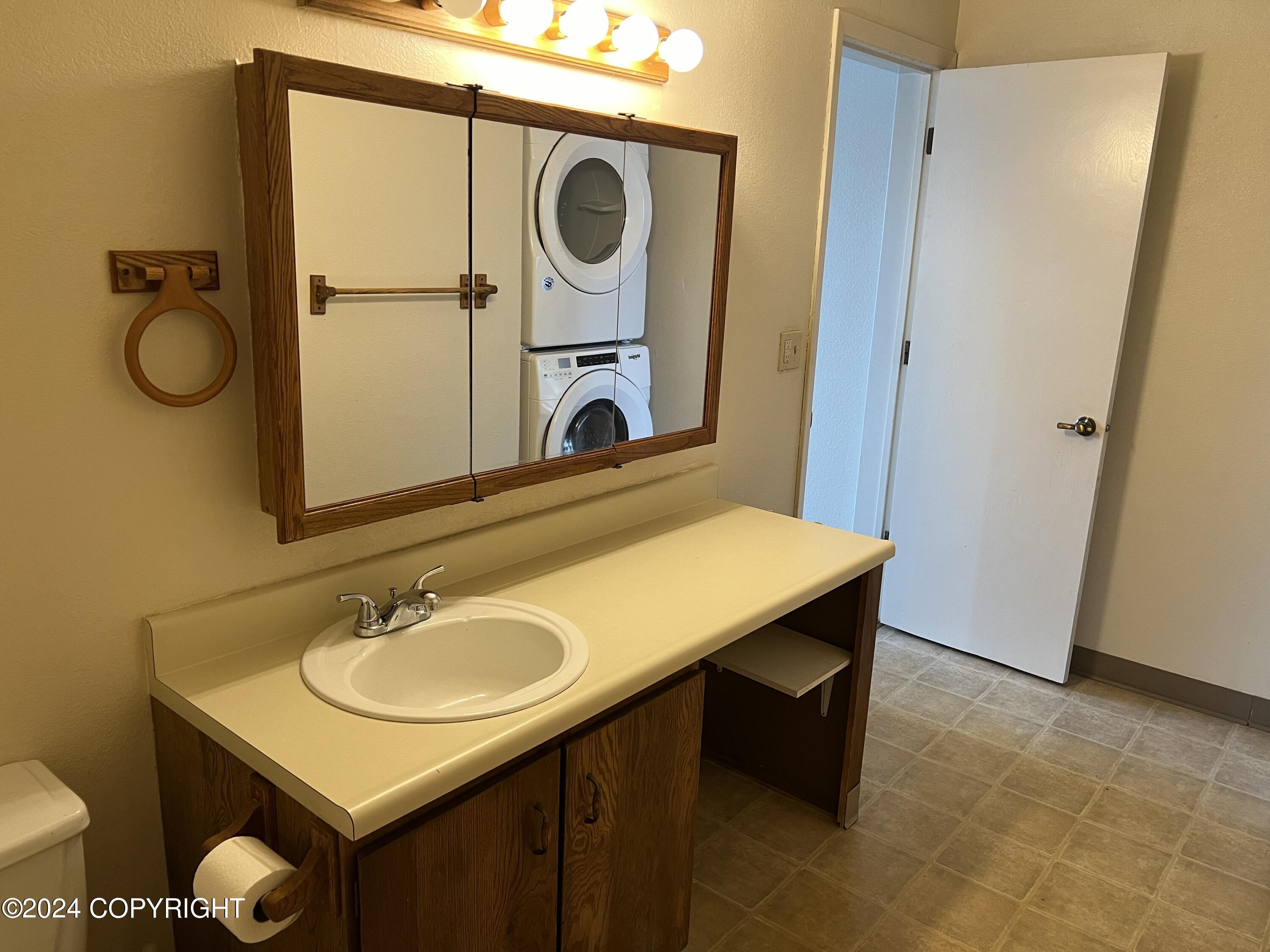 708 Copperbush Court # 708
