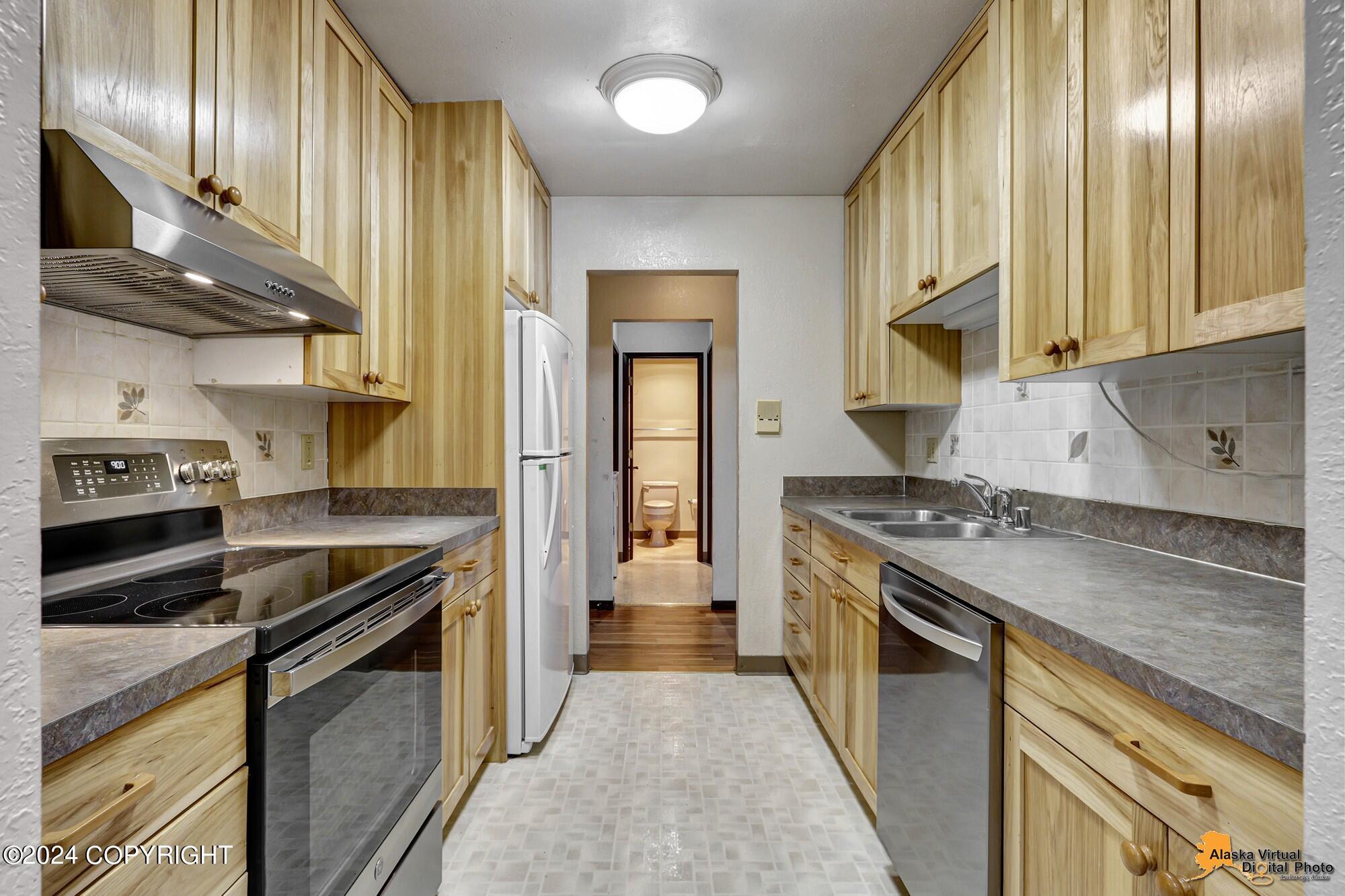 4333 San Ernesto Avenue # W313