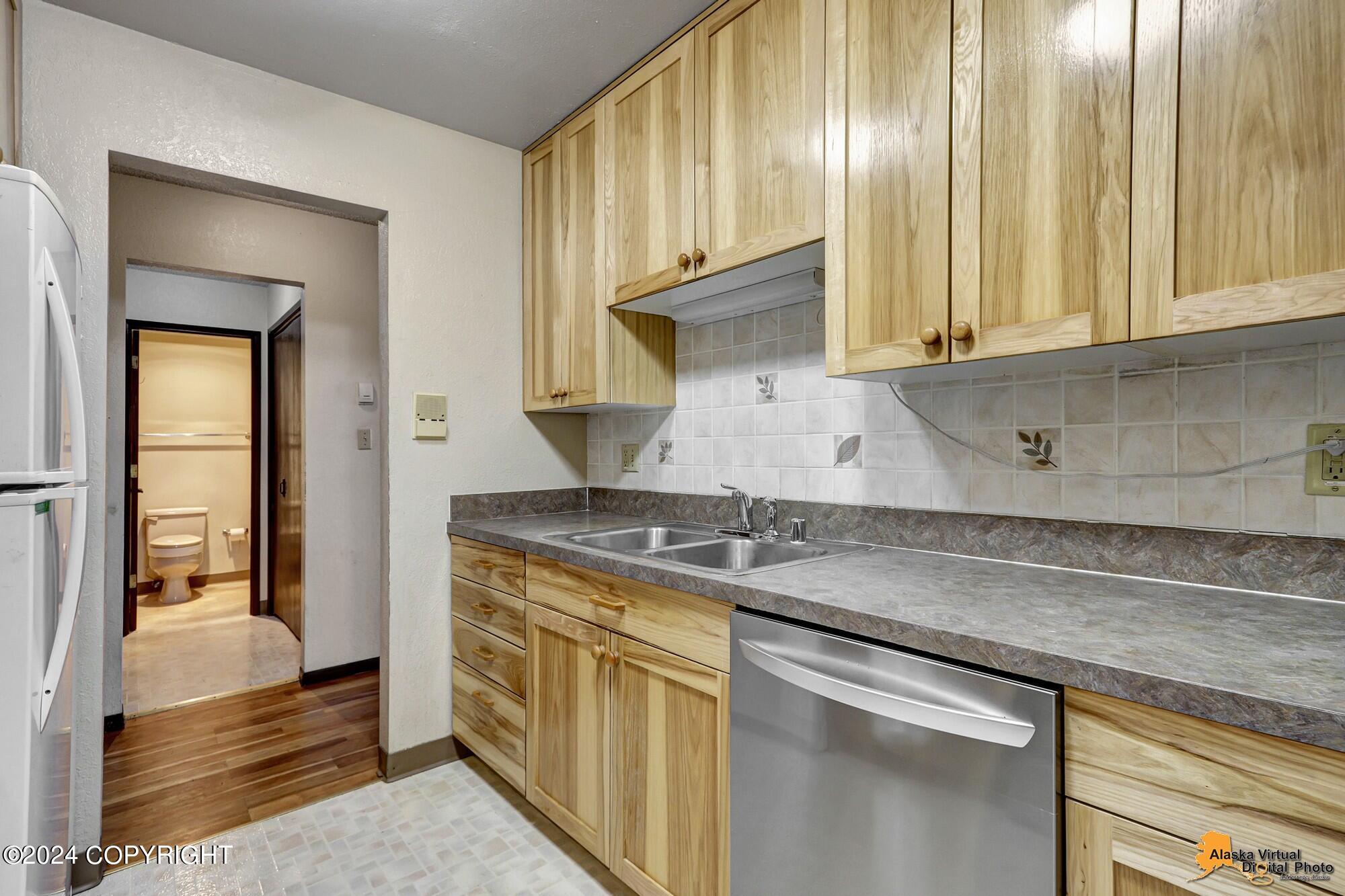 4333 San Ernesto Avenue # W313