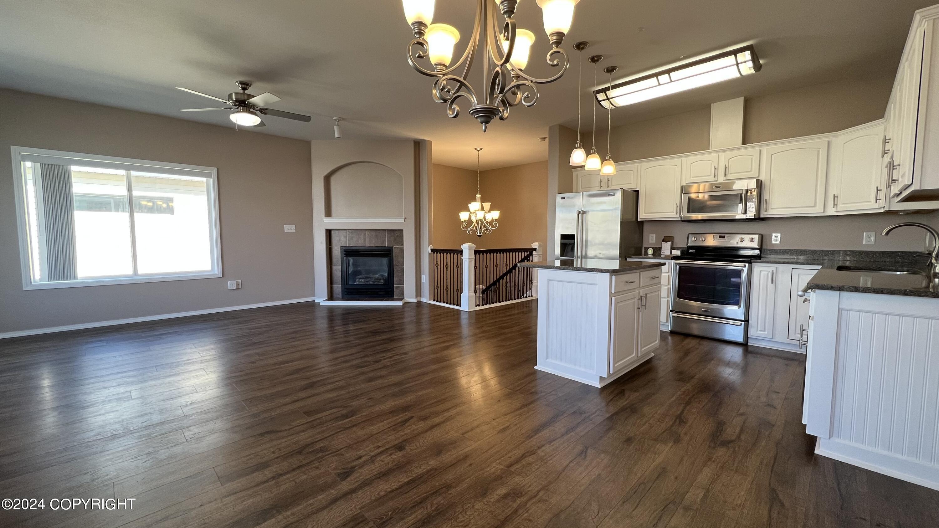 6650 Whispering Loop # A Unit: #A