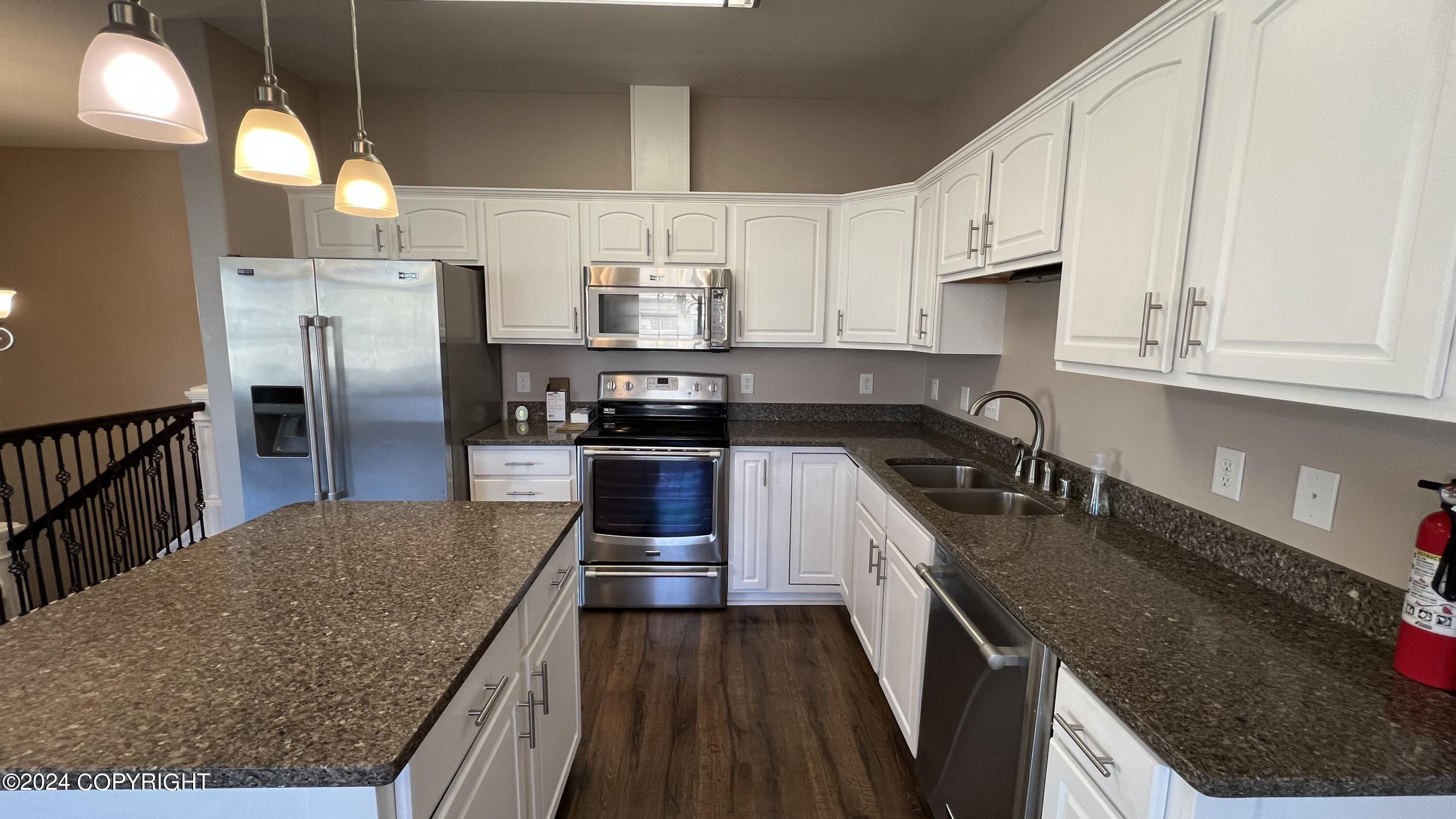 6650 Whispering Loop # A Unit: #A