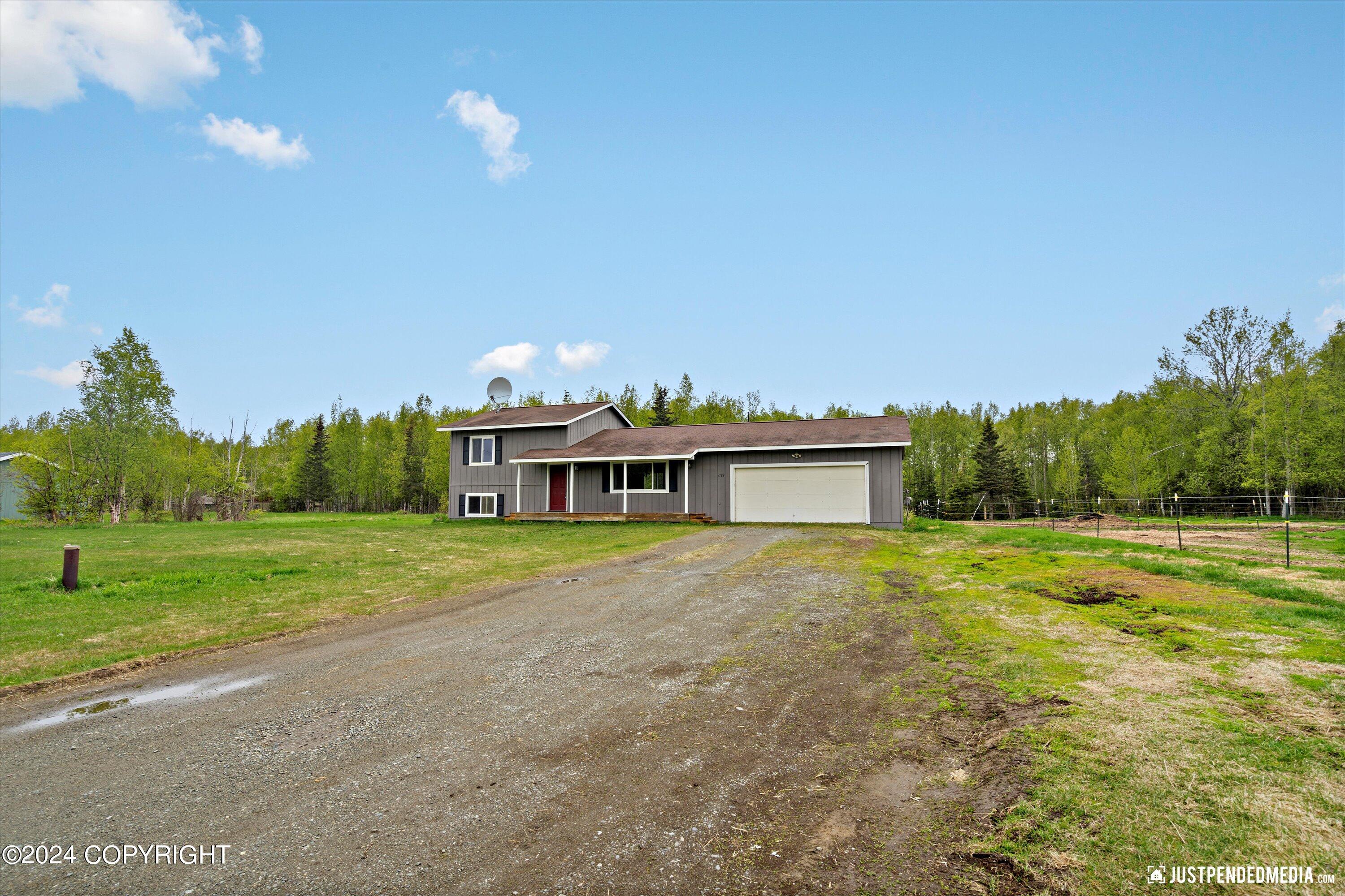 1785 W Clydesdale Drive