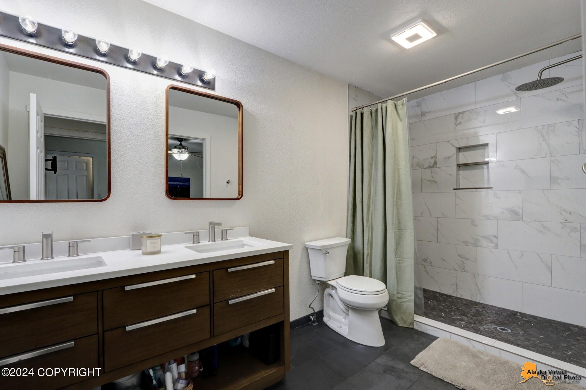 8626 Cross Pointe Loop