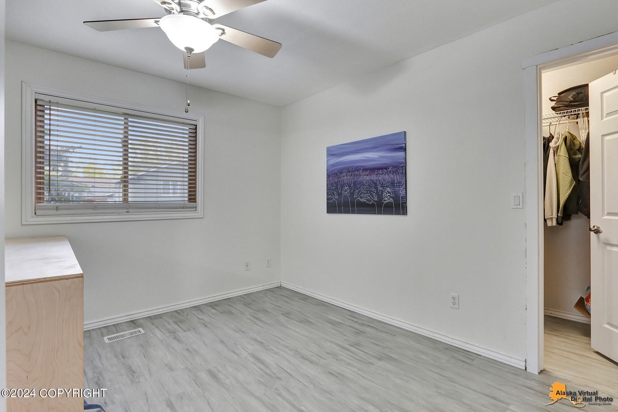 8626 Cross Pointe Loop