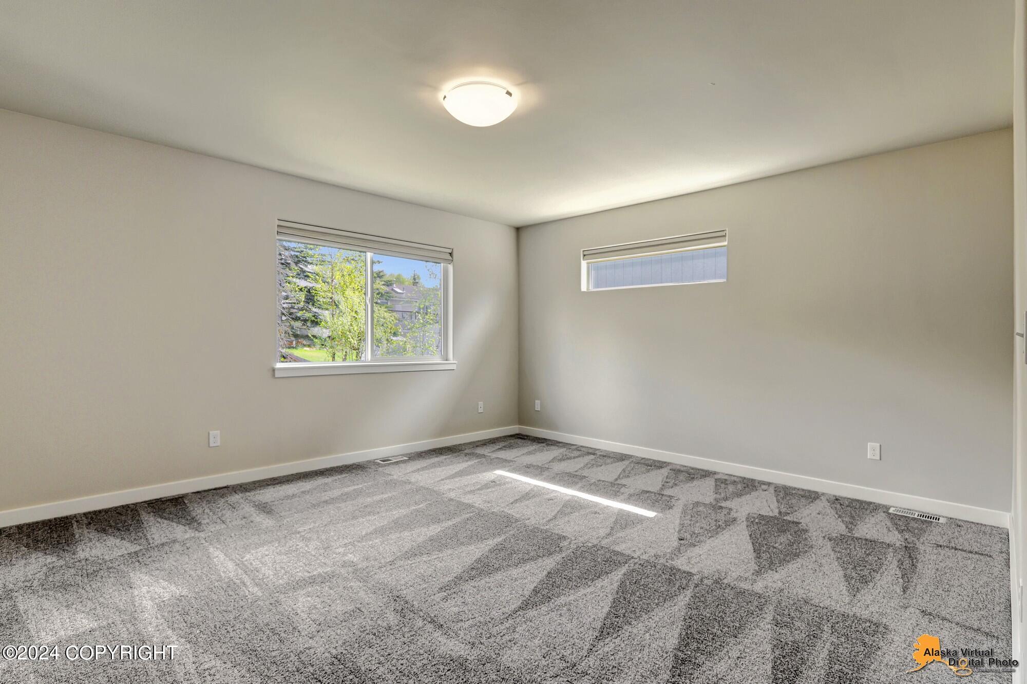 8127 Grayhawk Circle