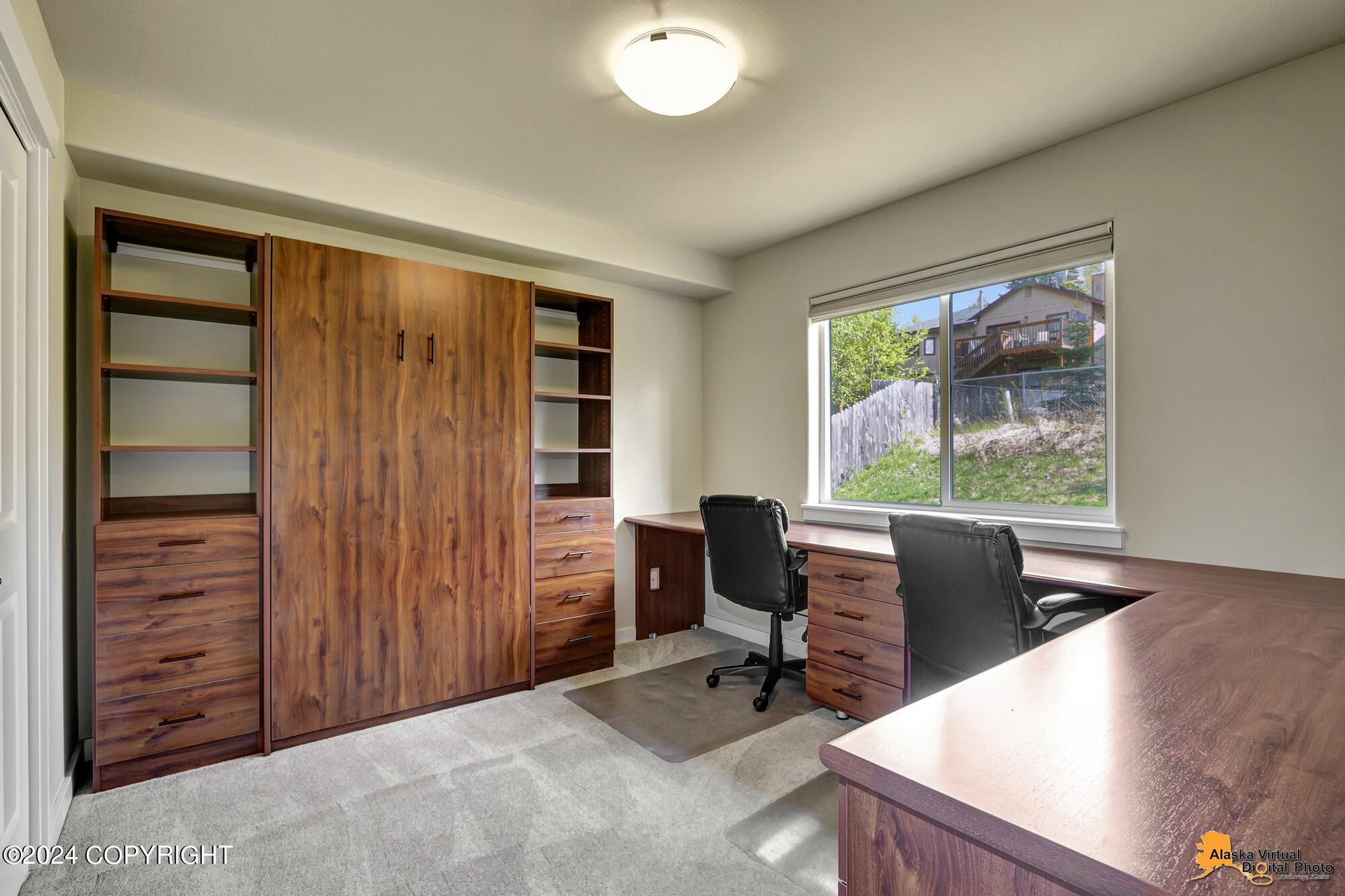 8127 Grayhawk Circle