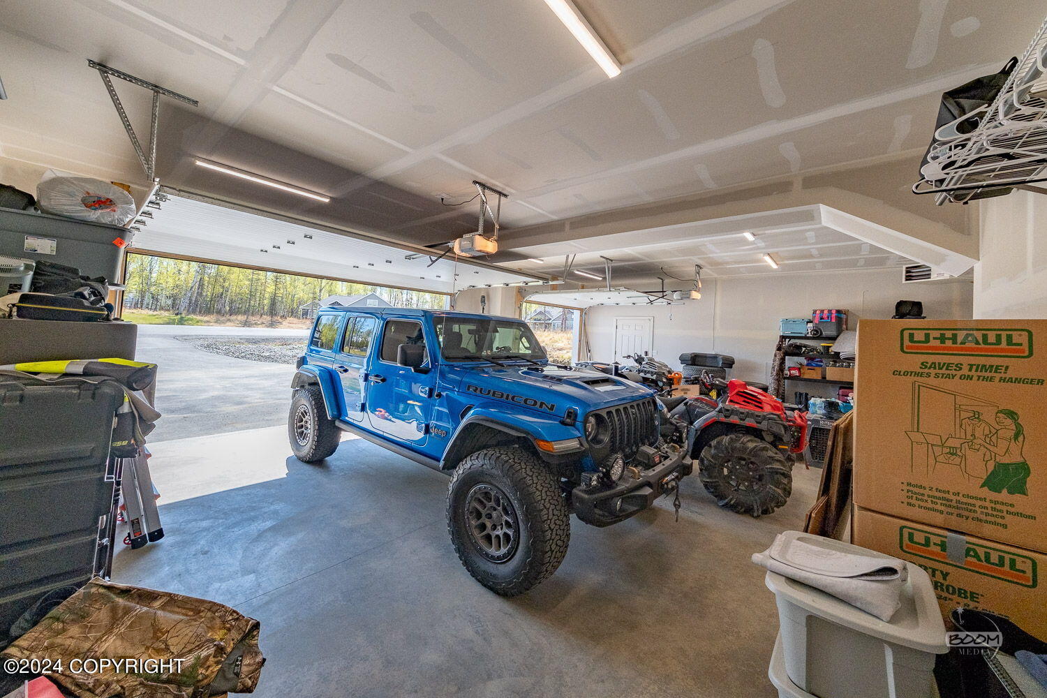 10219 E Delia Ridge Circle