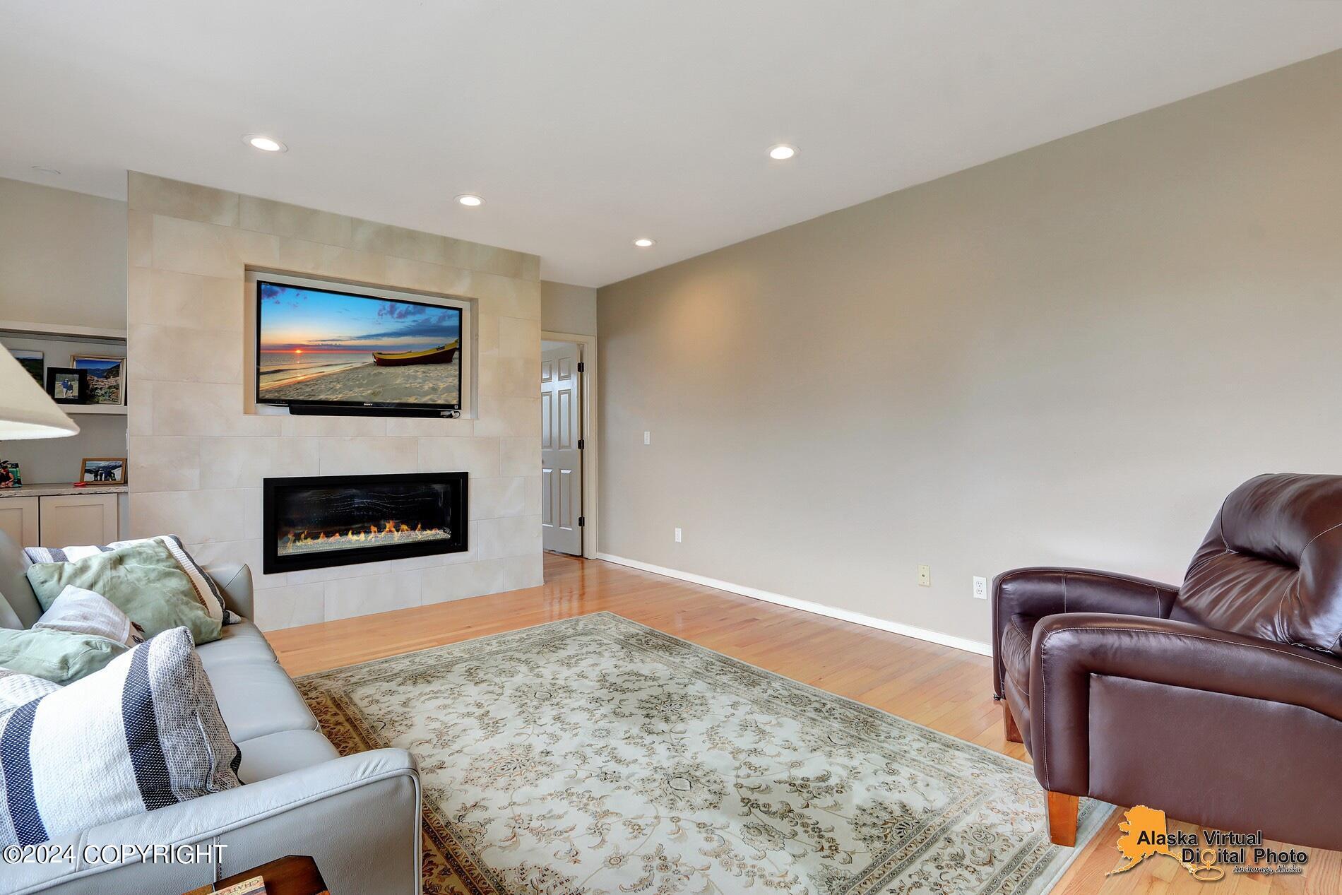 12200 Woodchase Circle