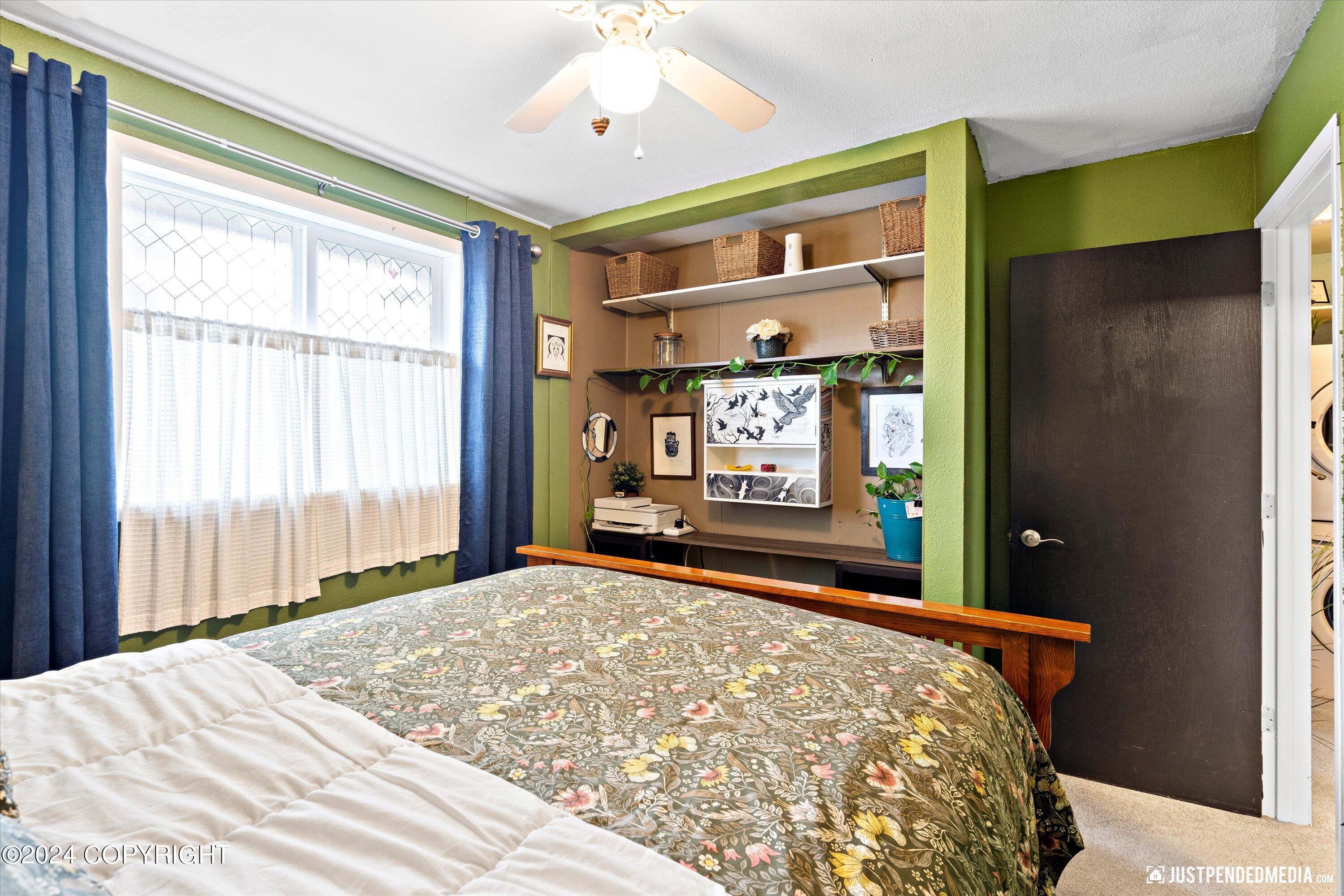 4301 Thompson Avenue