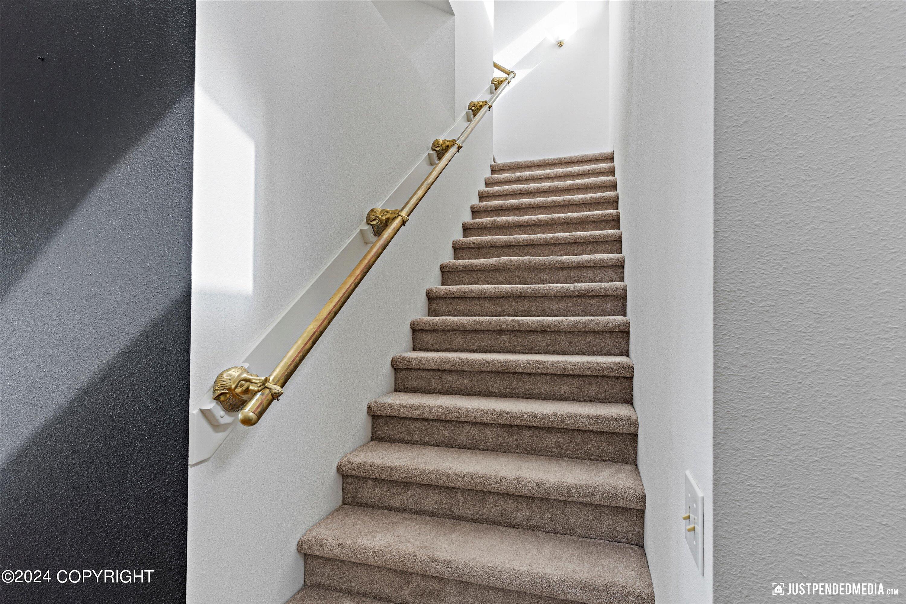 18632 Guillemot Circle