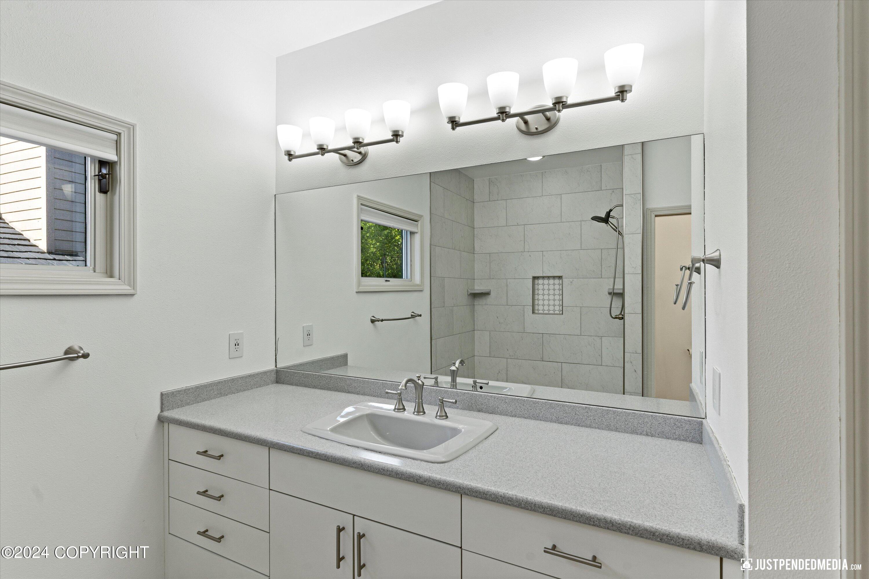 18632 Guillemot Circle