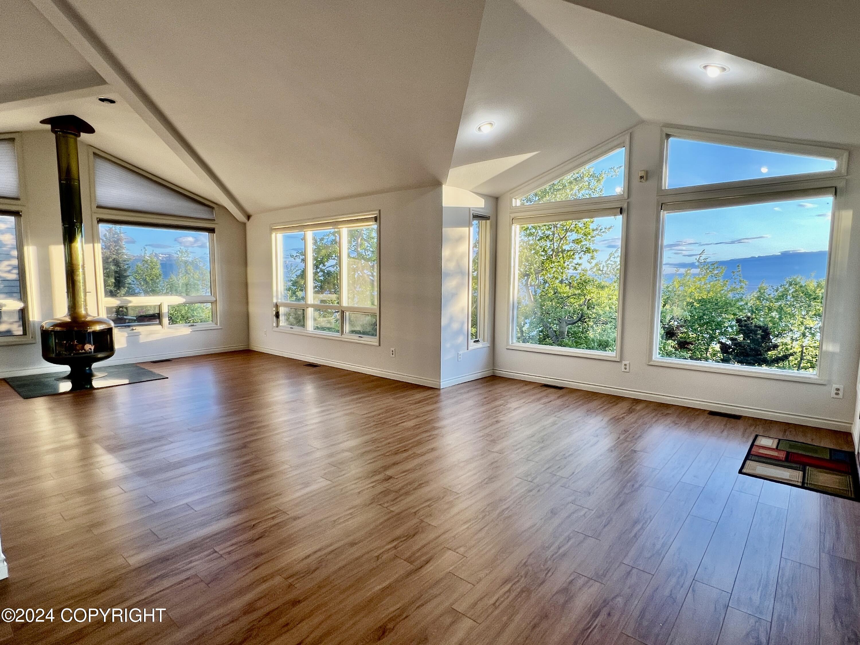 18632 Guillemot Circle