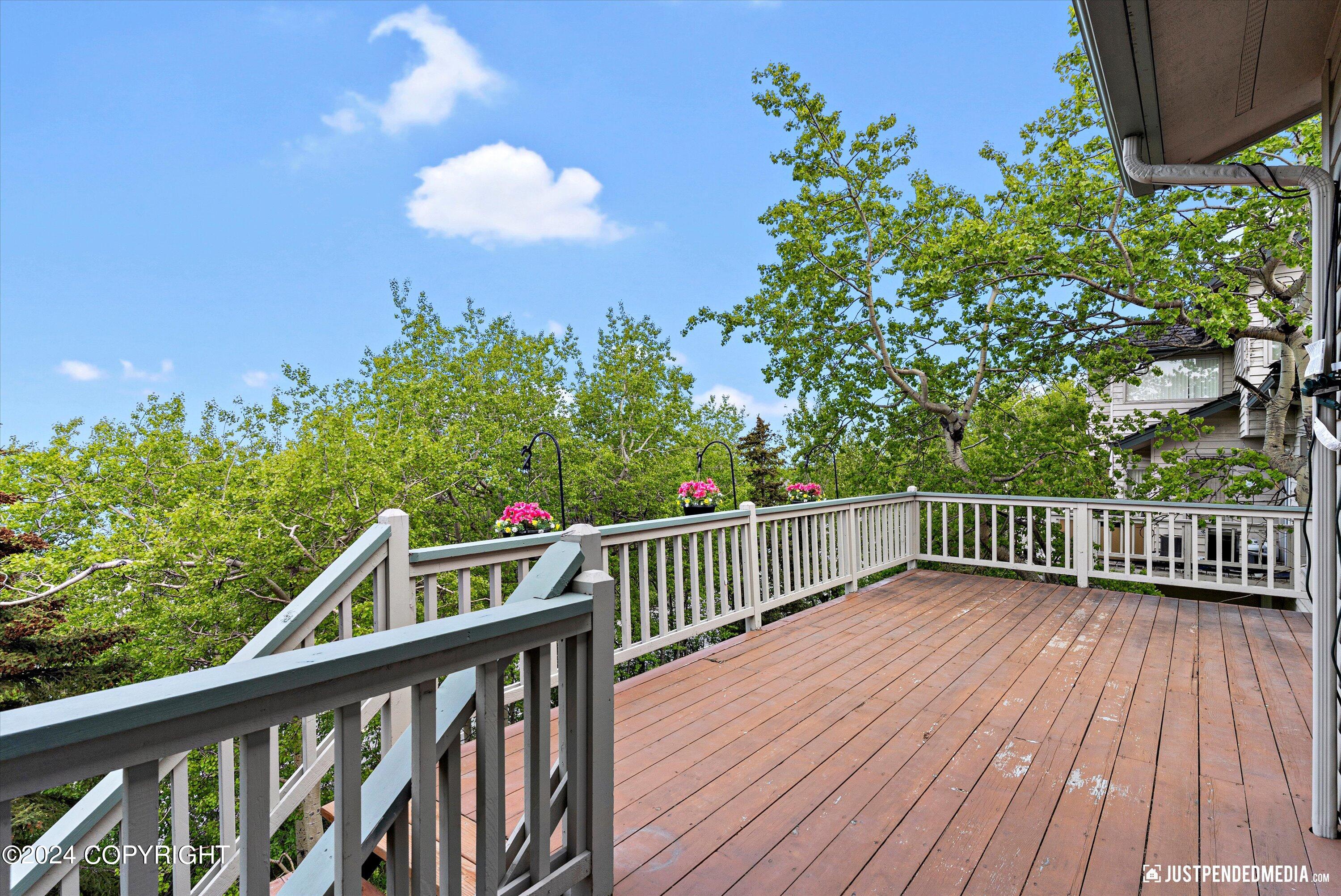 18632 Guillemot Circle