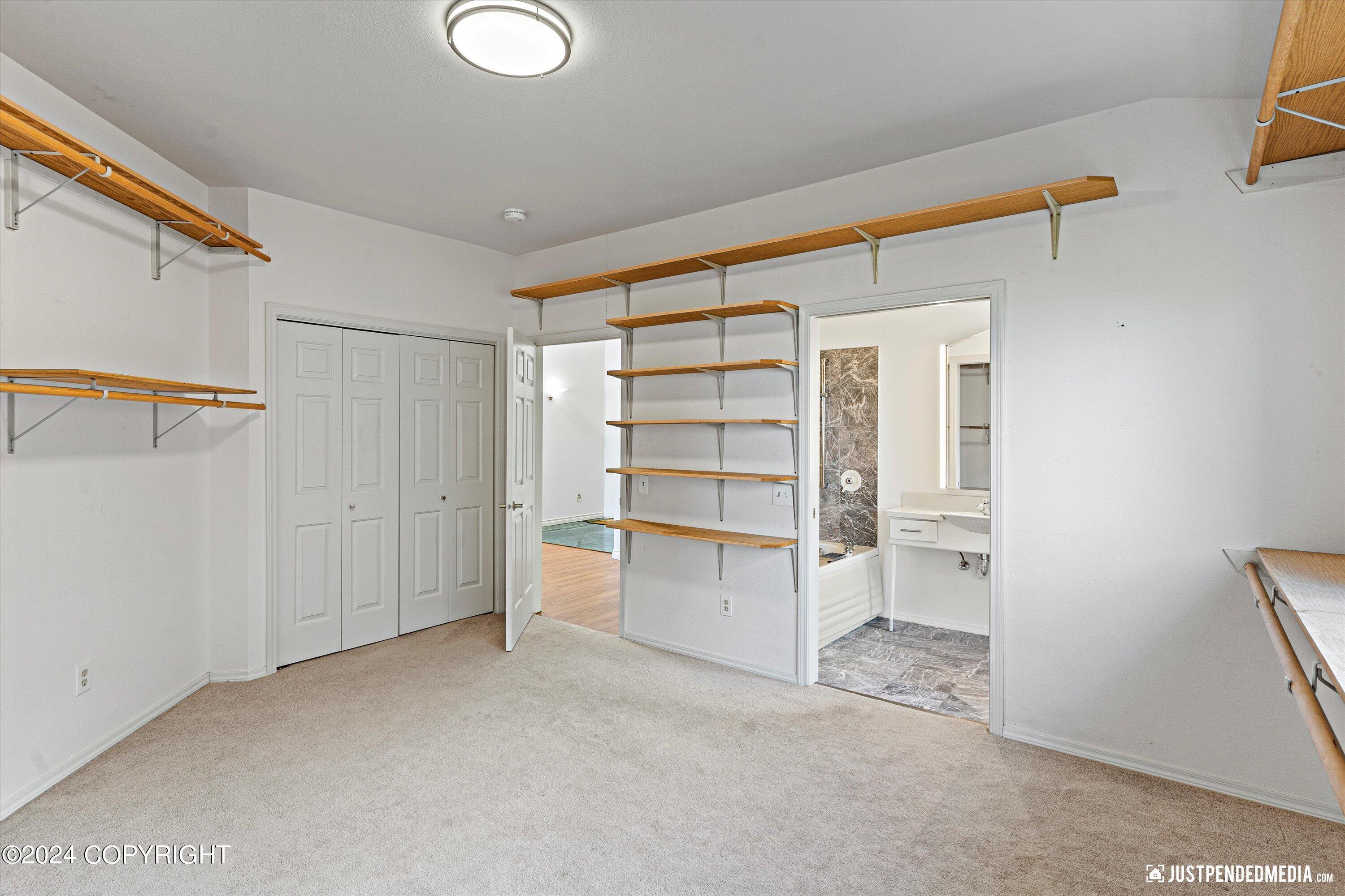 18632 Guillemot Circle