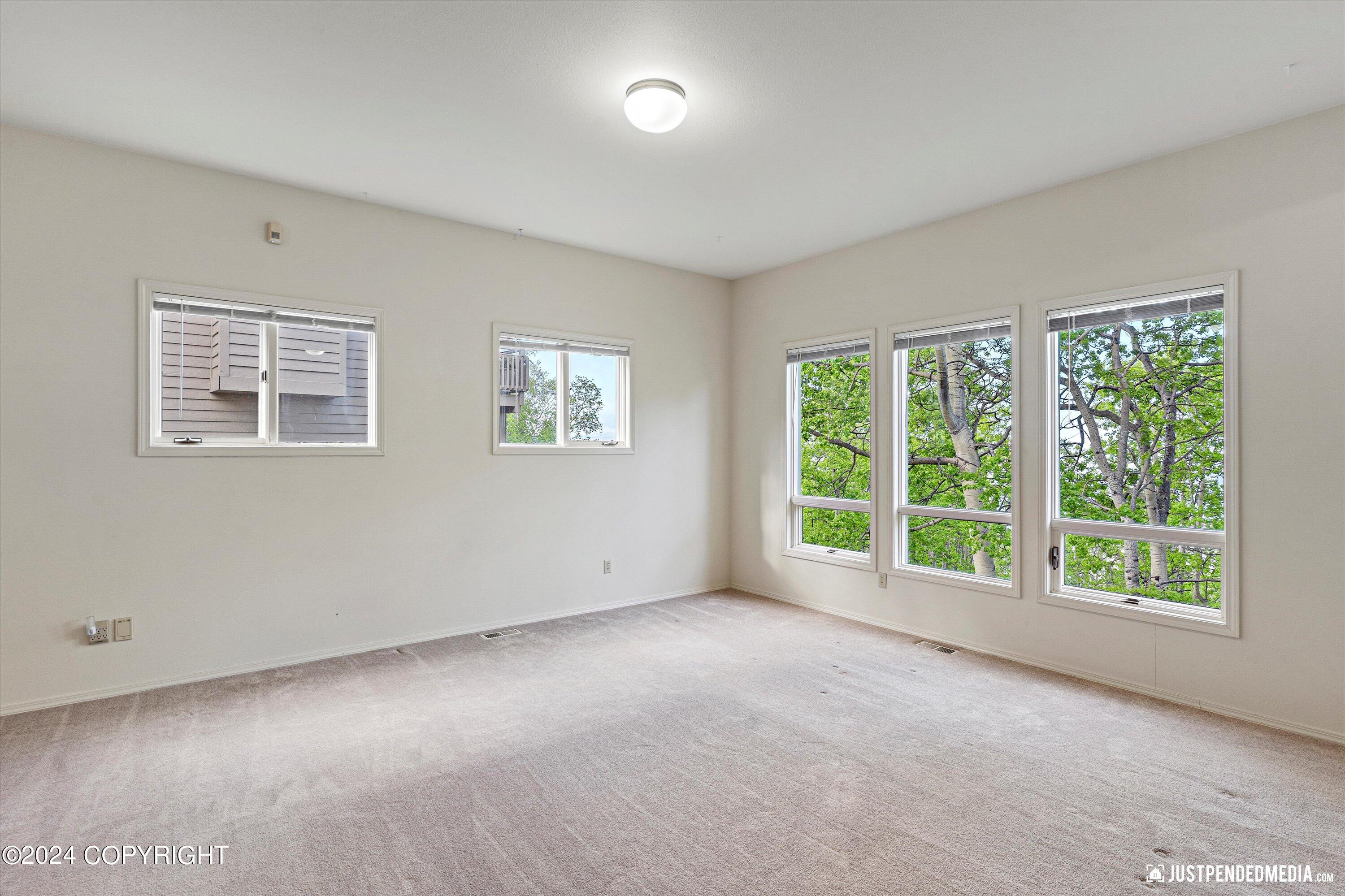 18632 Guillemot Circle