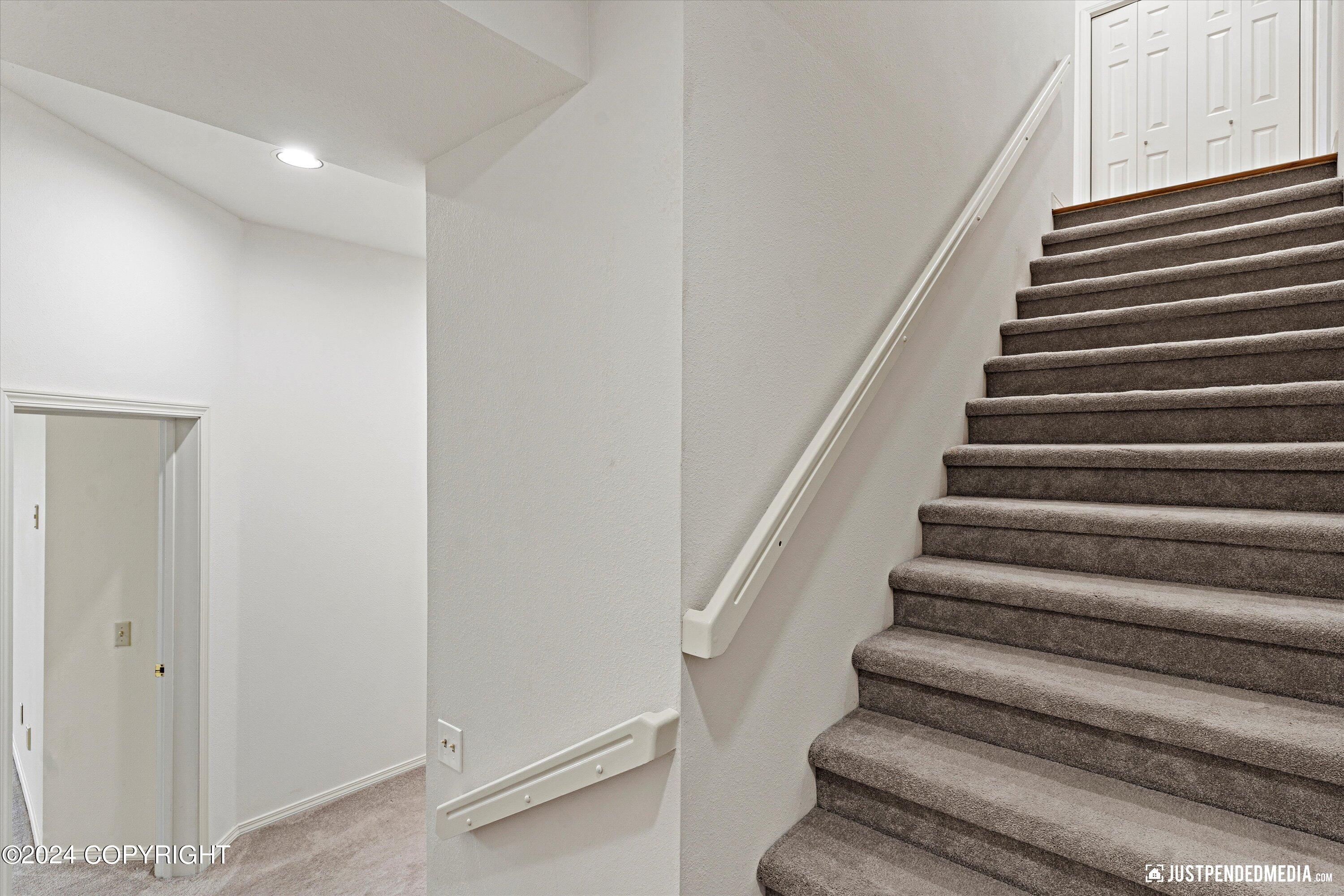 18632 Guillemot Circle