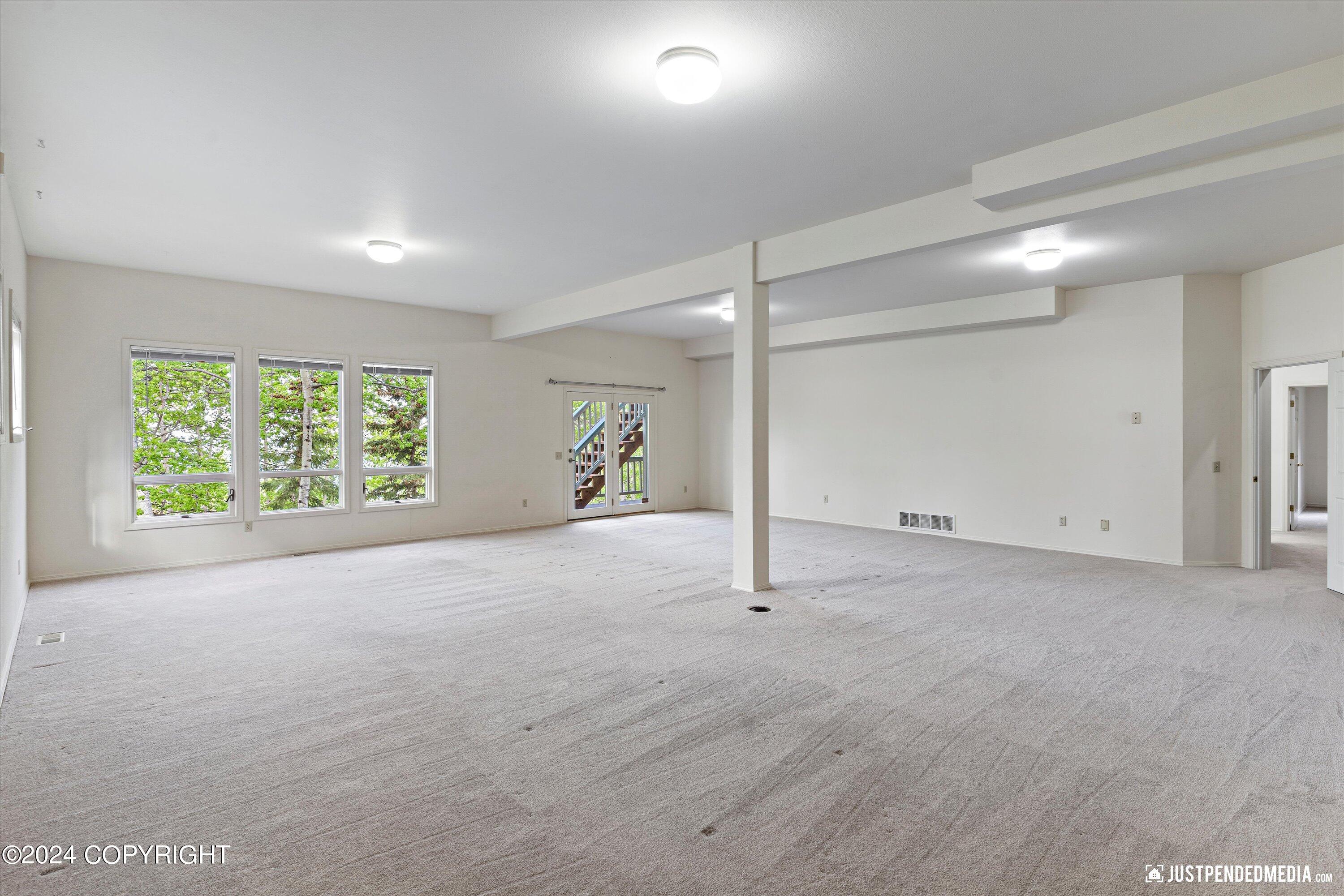 18632 Guillemot Circle