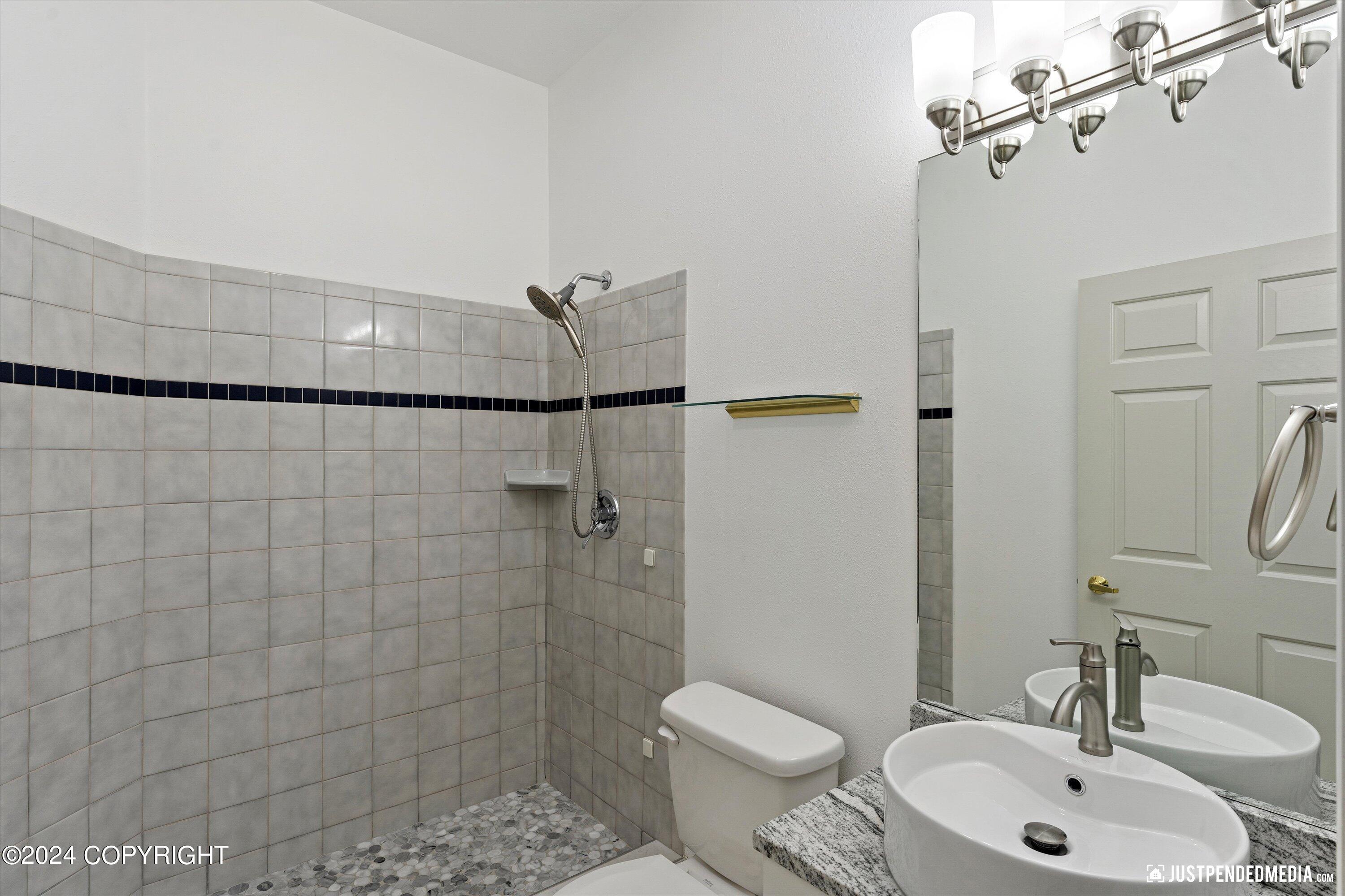 18632 Guillemot Circle