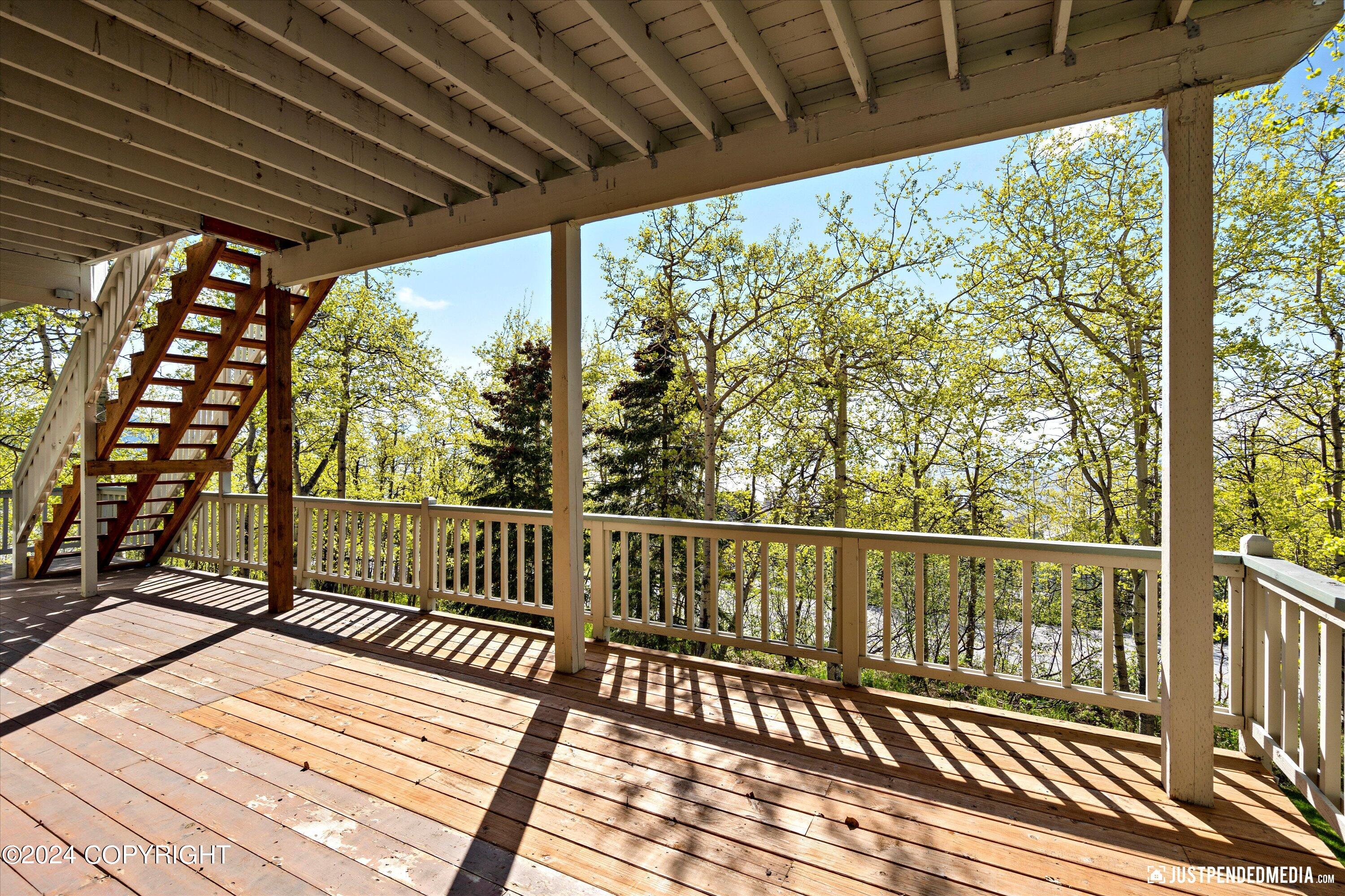 18632 Guillemot Circle