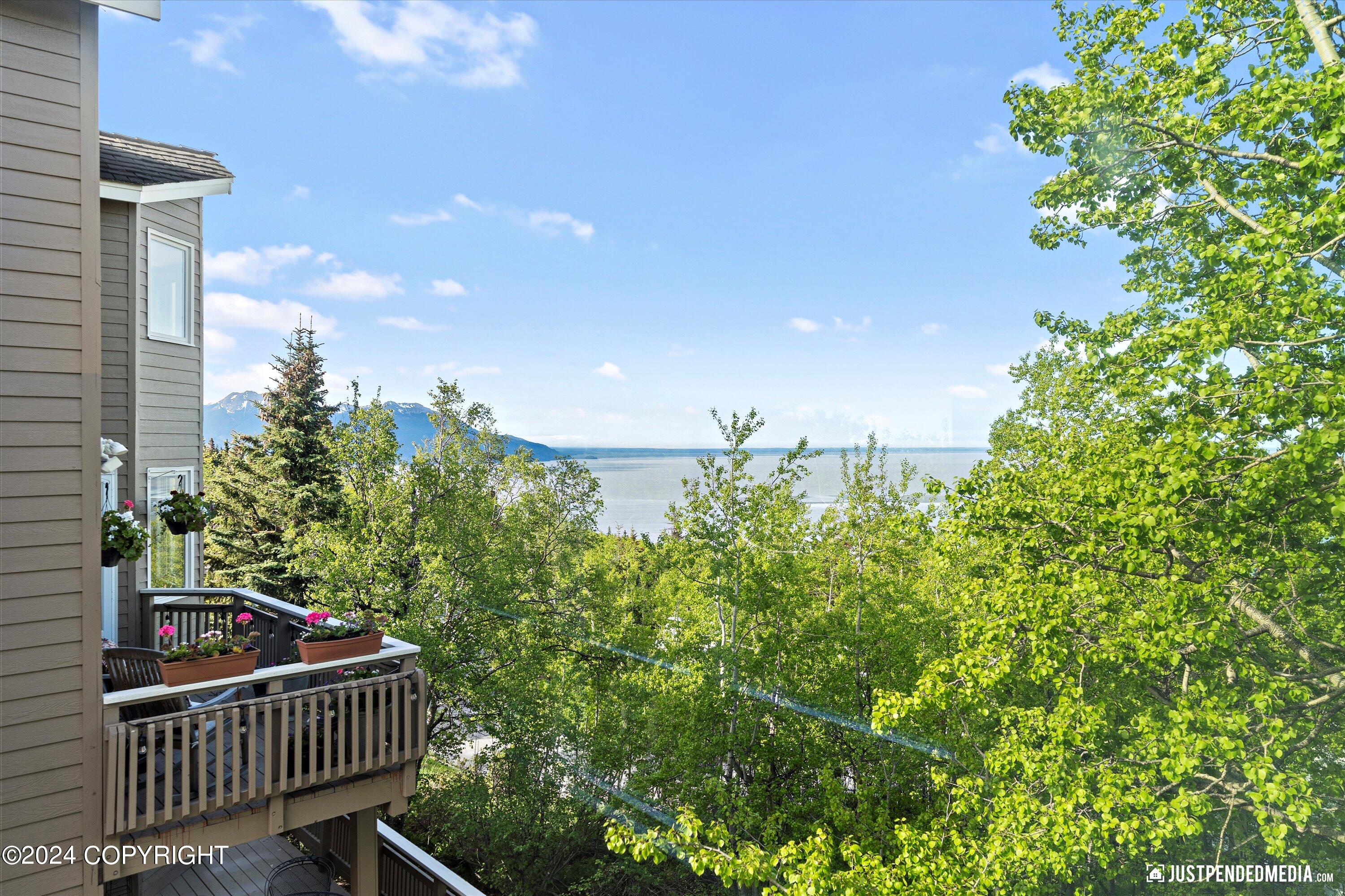 18632 Guillemot Circle