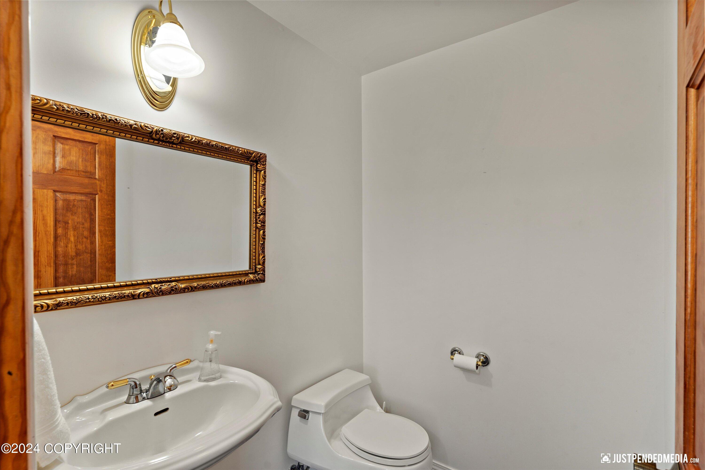 5101 E McDowell Road