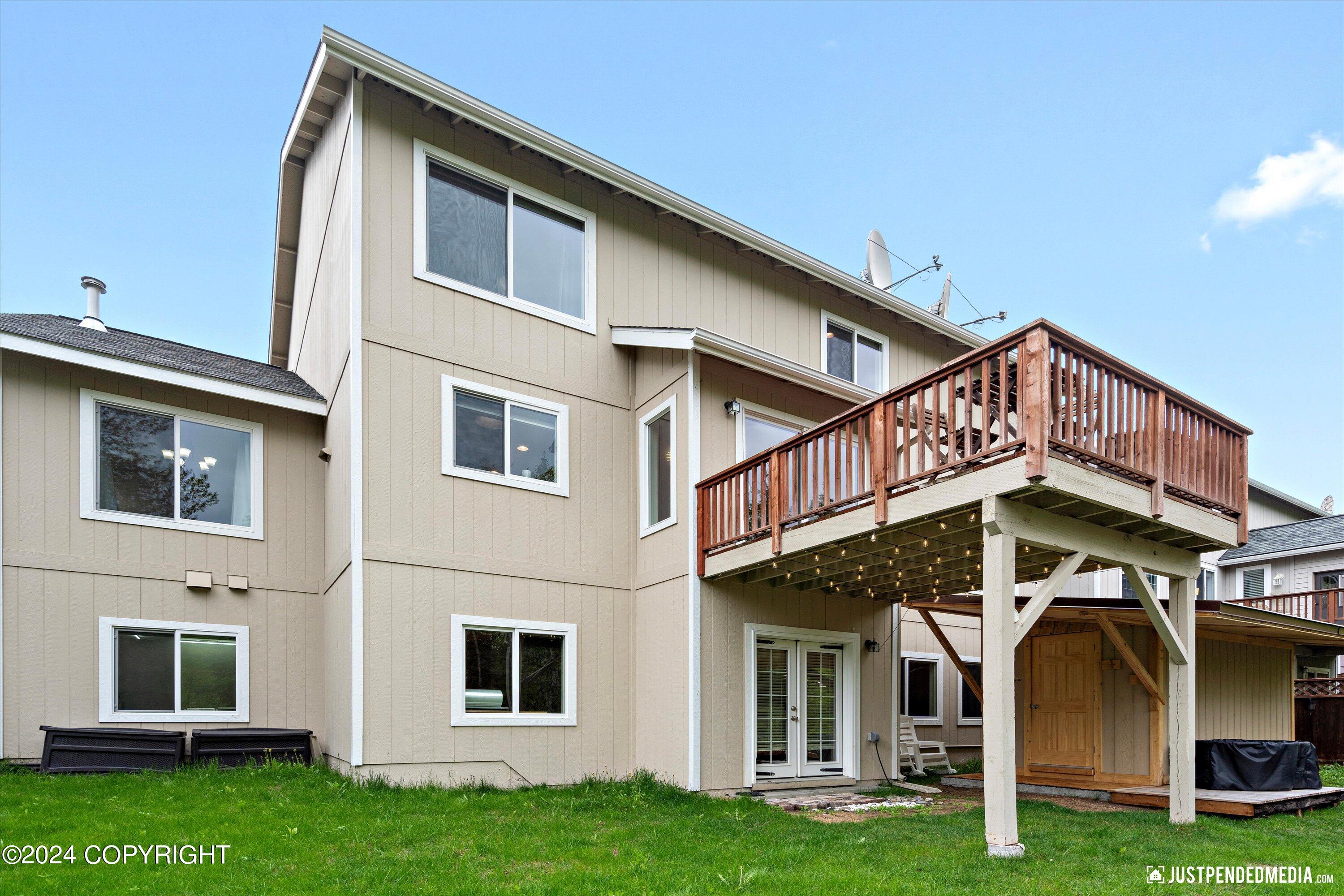 20692 Driftwood Bay Drive