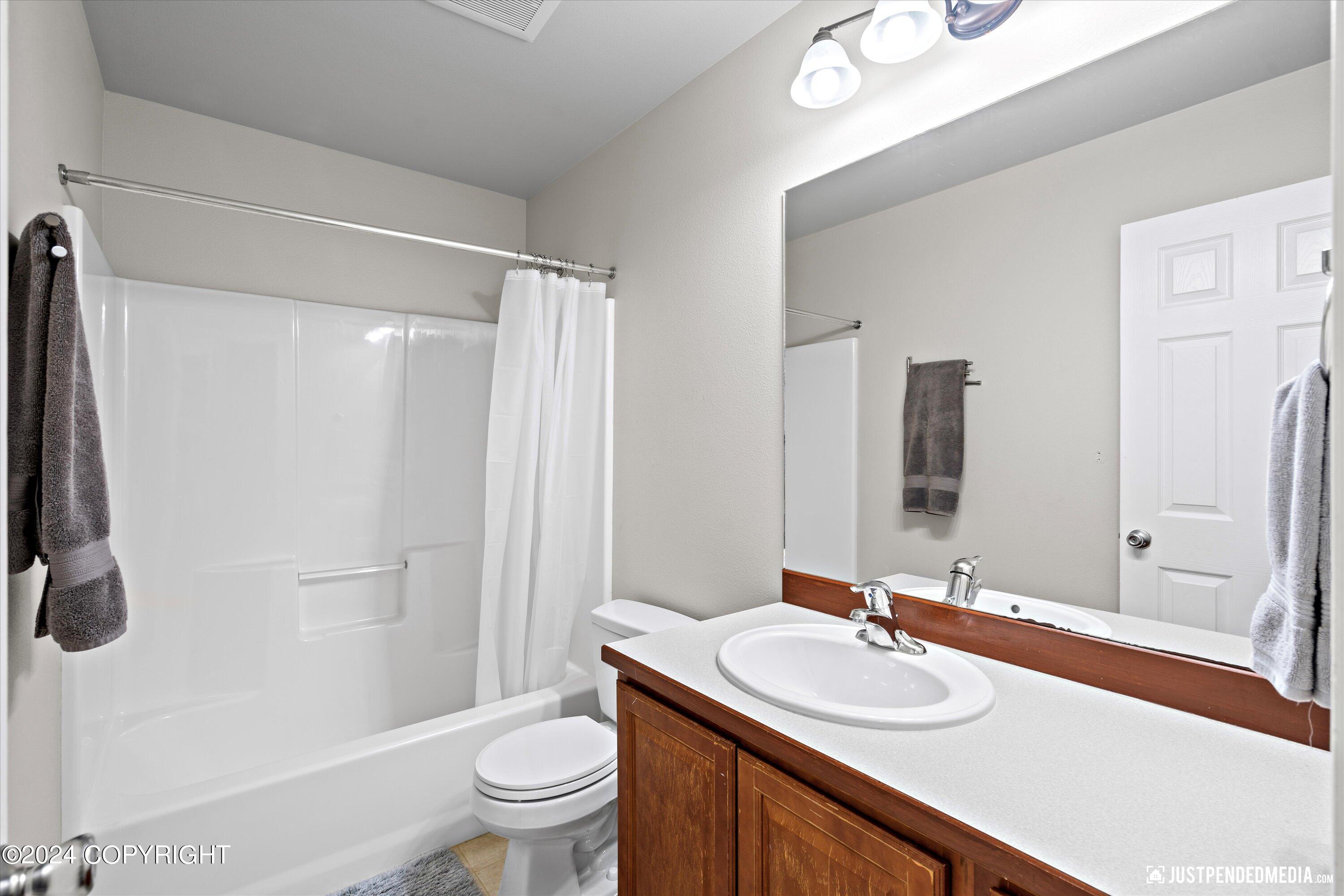 20692 Driftwood Bay Drive