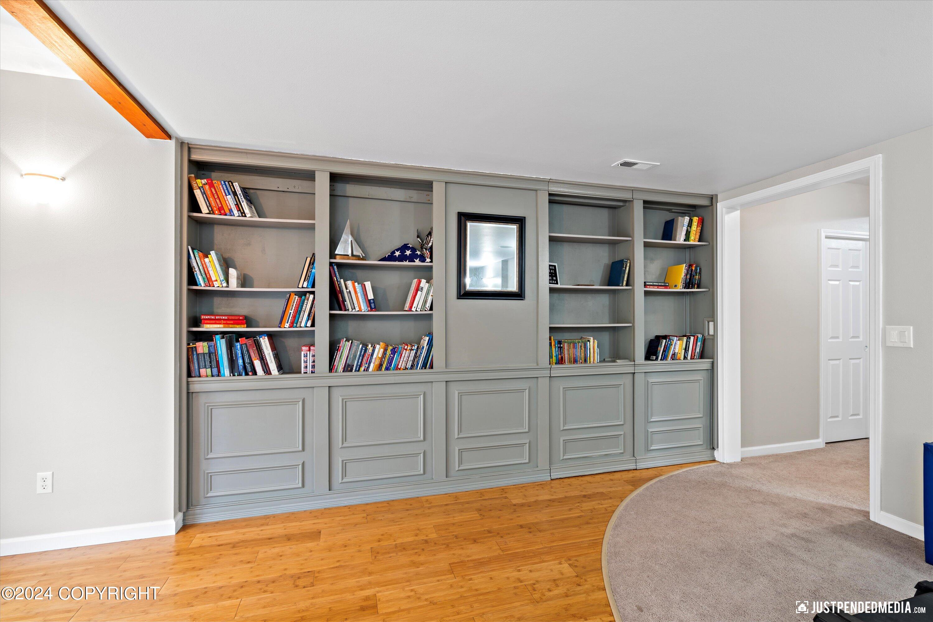 20692 Driftwood Bay Drive