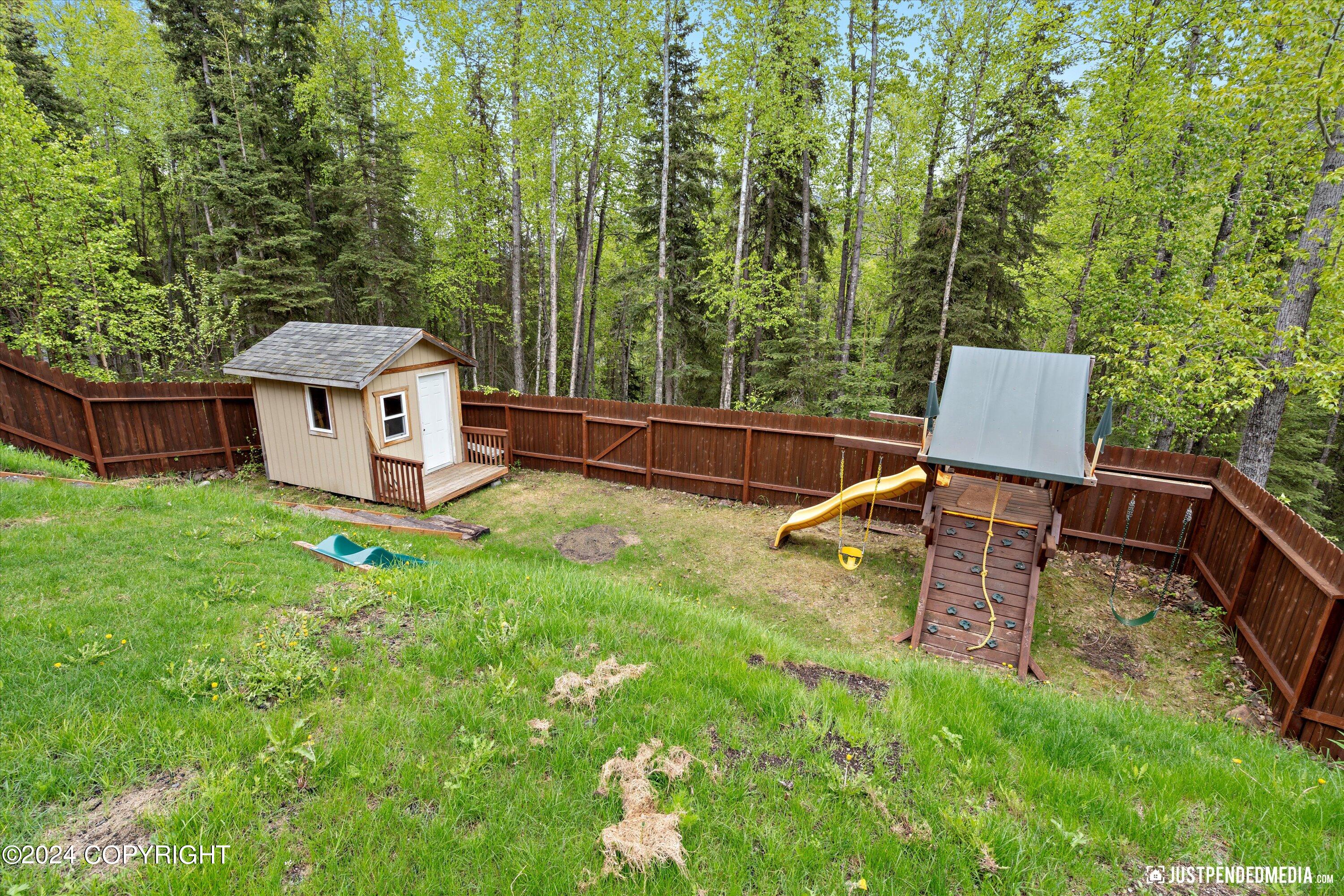 20692 Driftwood Bay Drive