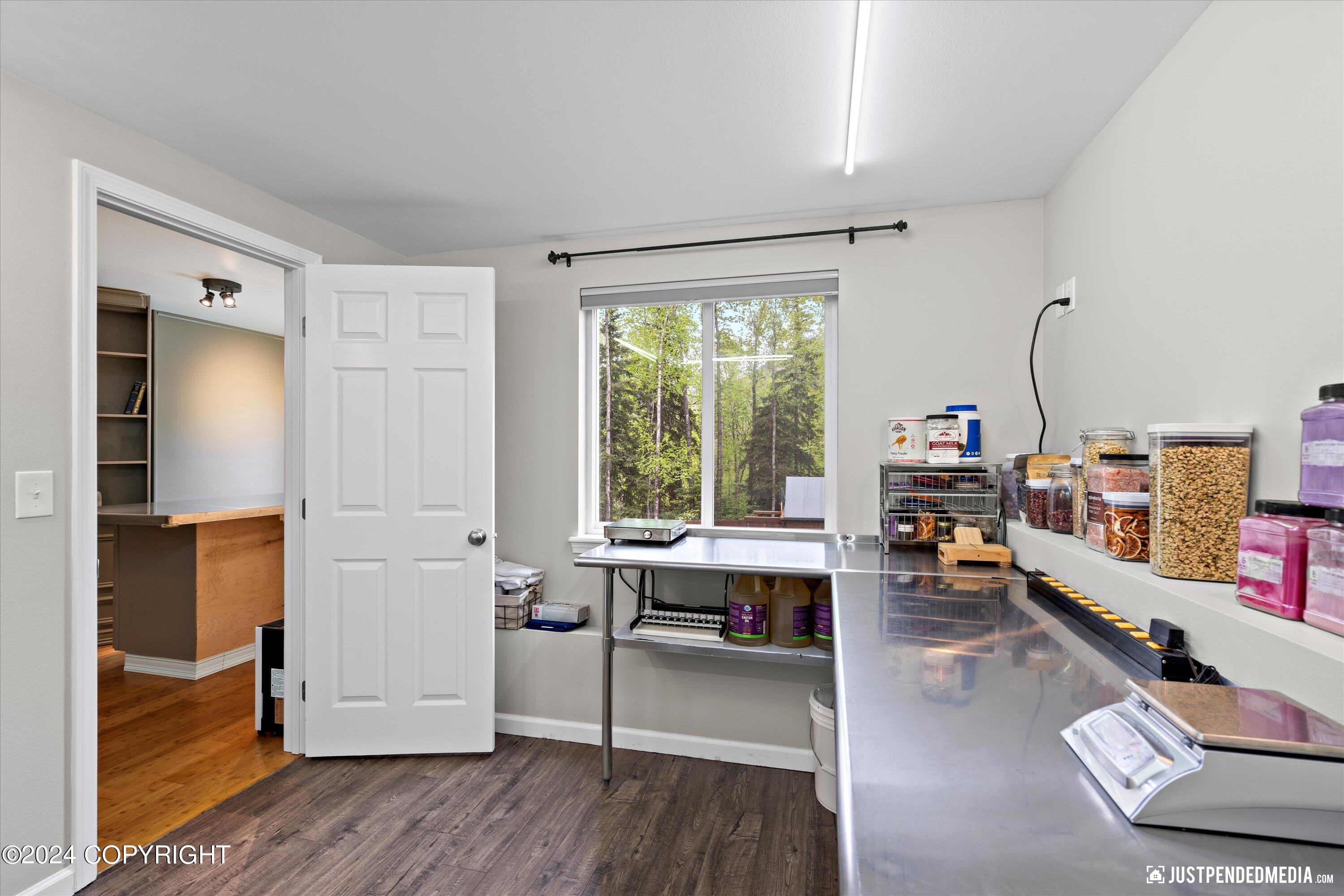 20692 Driftwood Bay Drive