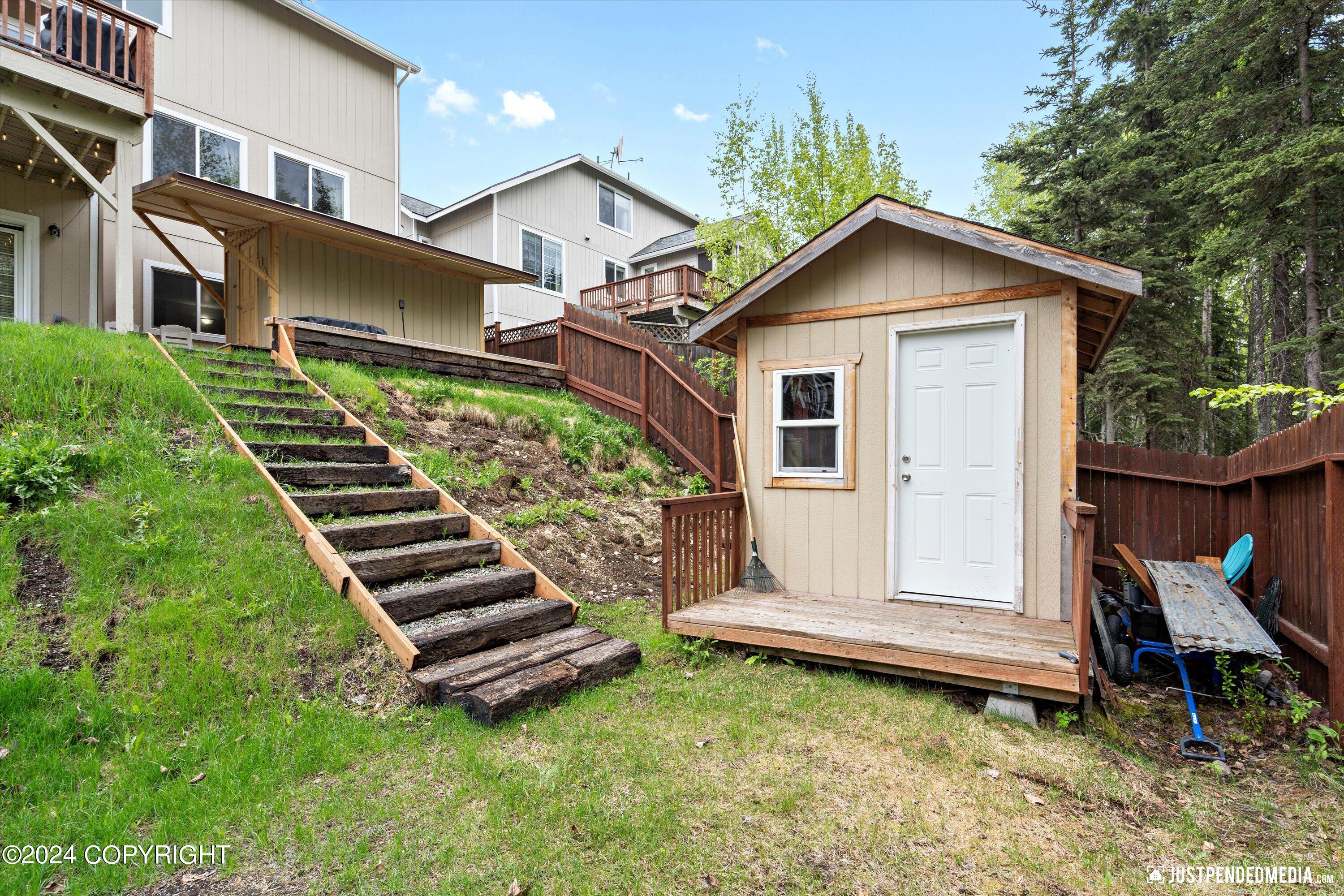 20692 Driftwood Bay Drive