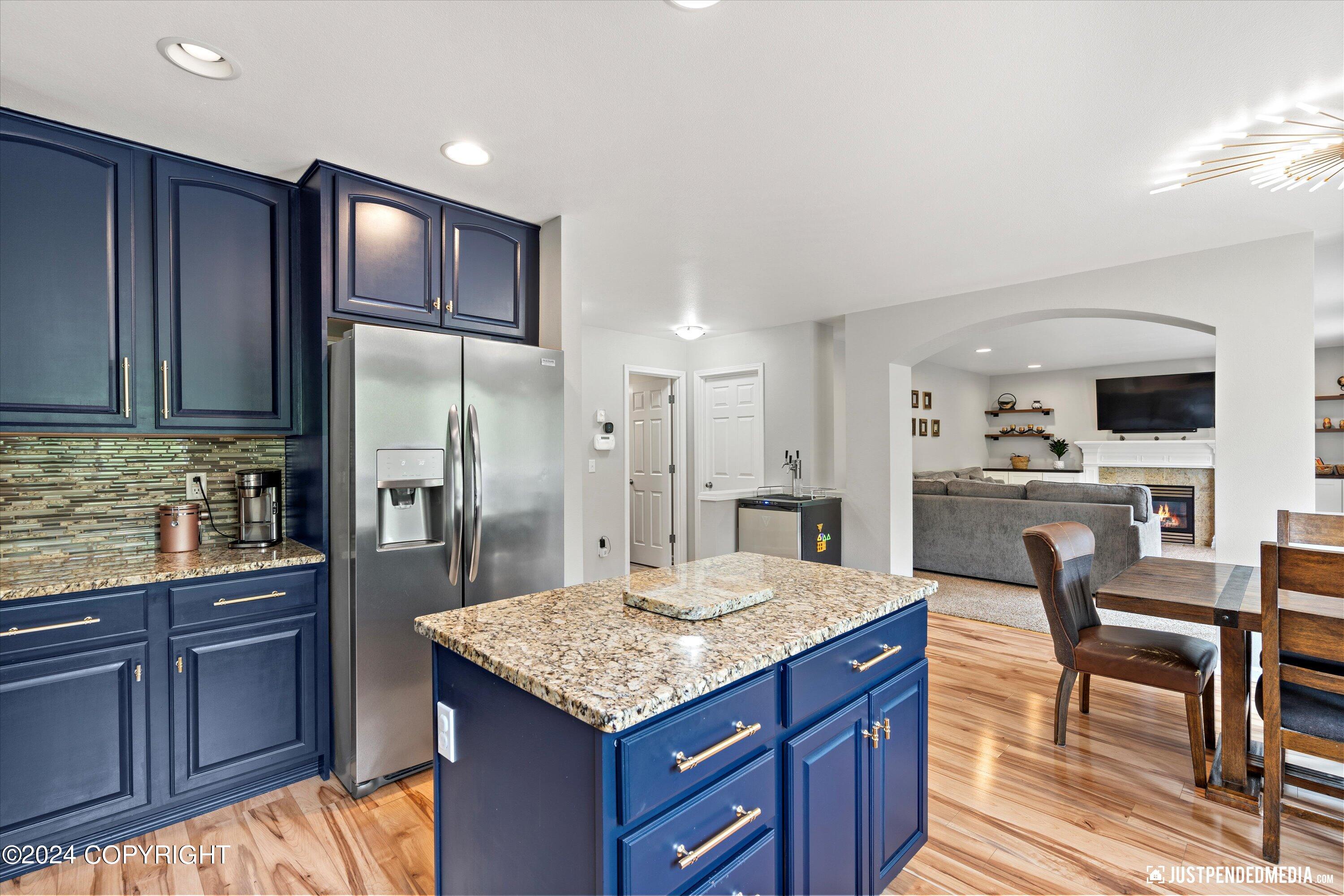 20692 Driftwood Bay Drive