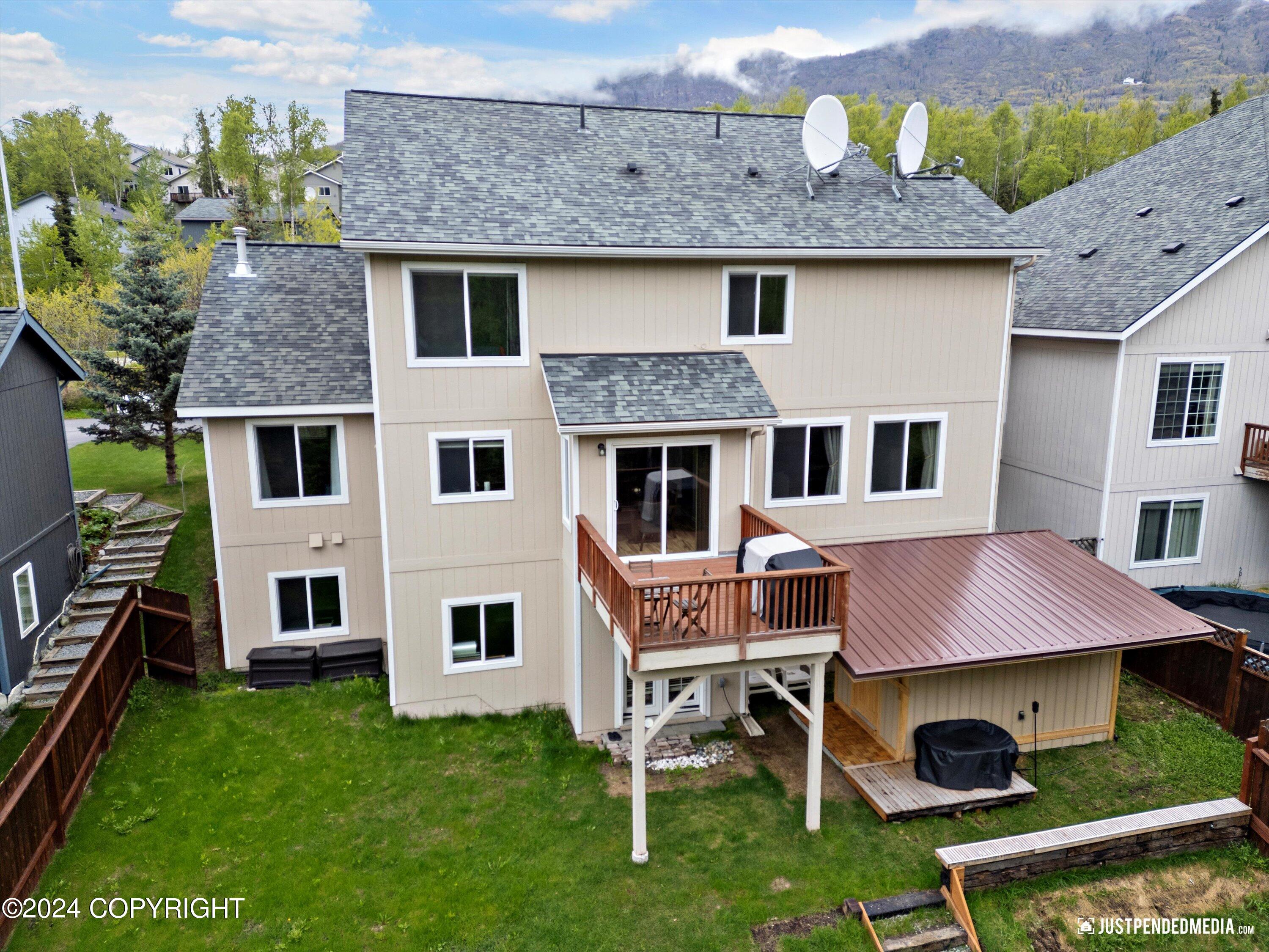 20692 Driftwood Bay Drive