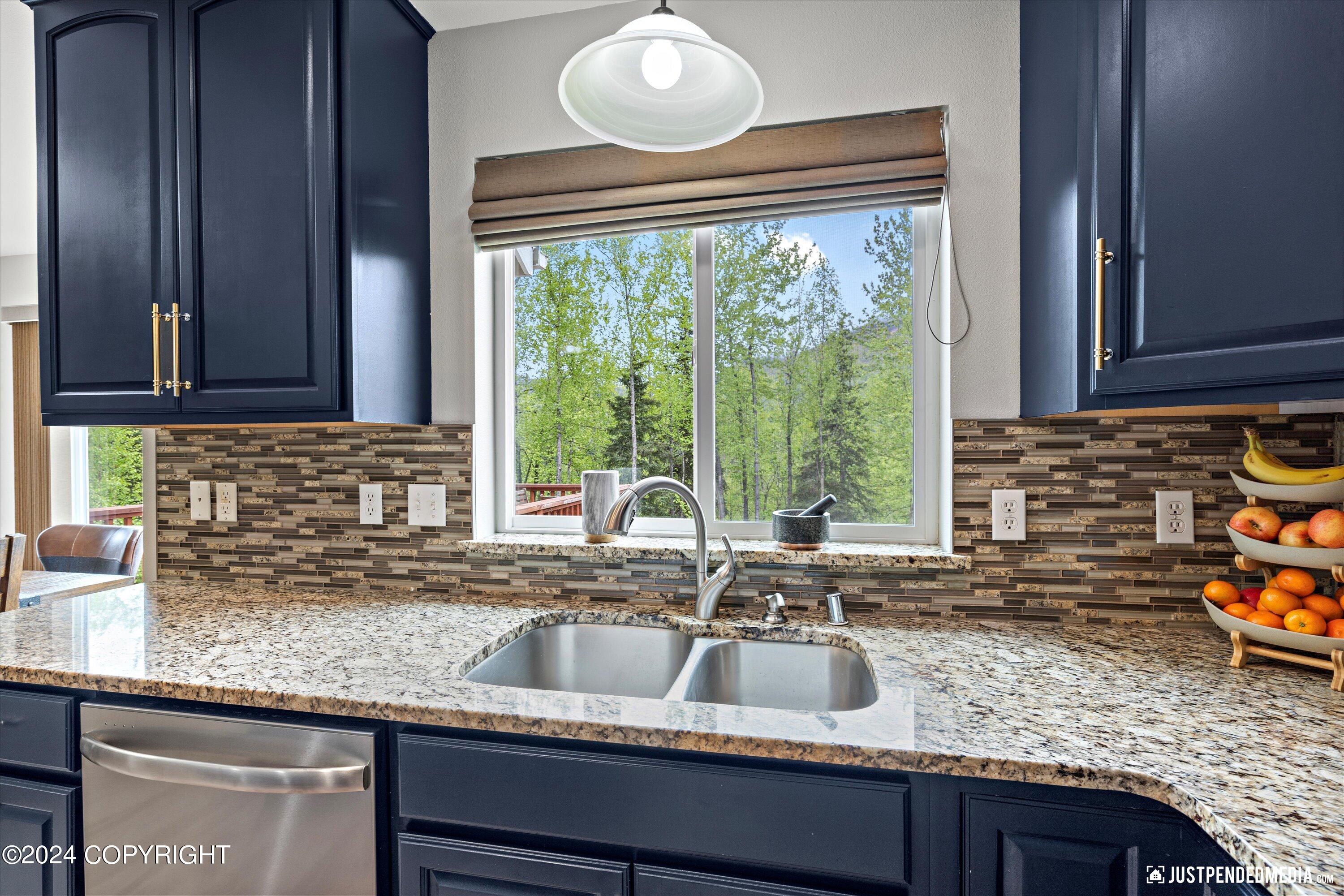 20692 Driftwood Bay Drive