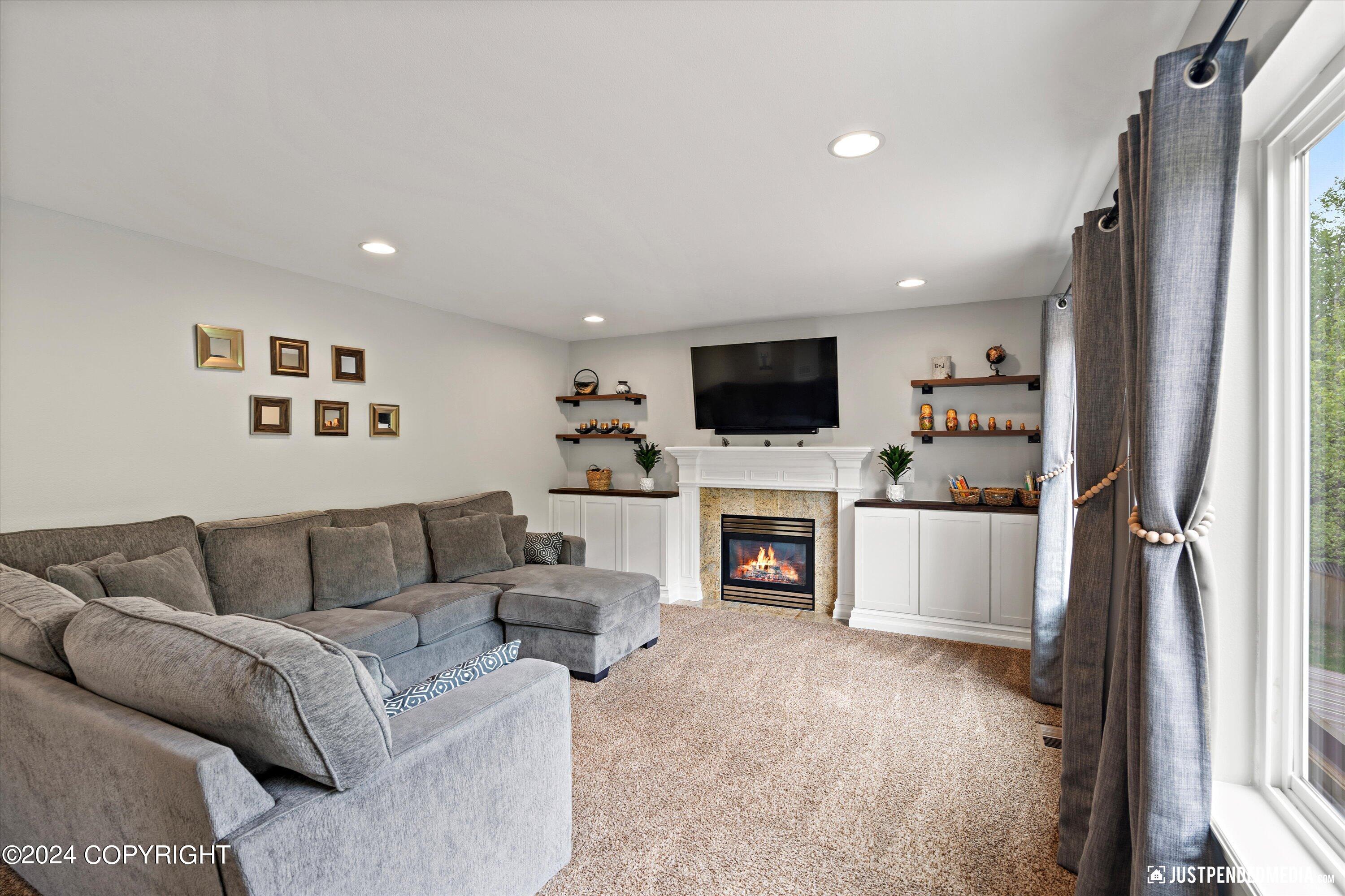 20692 Driftwood Bay Drive