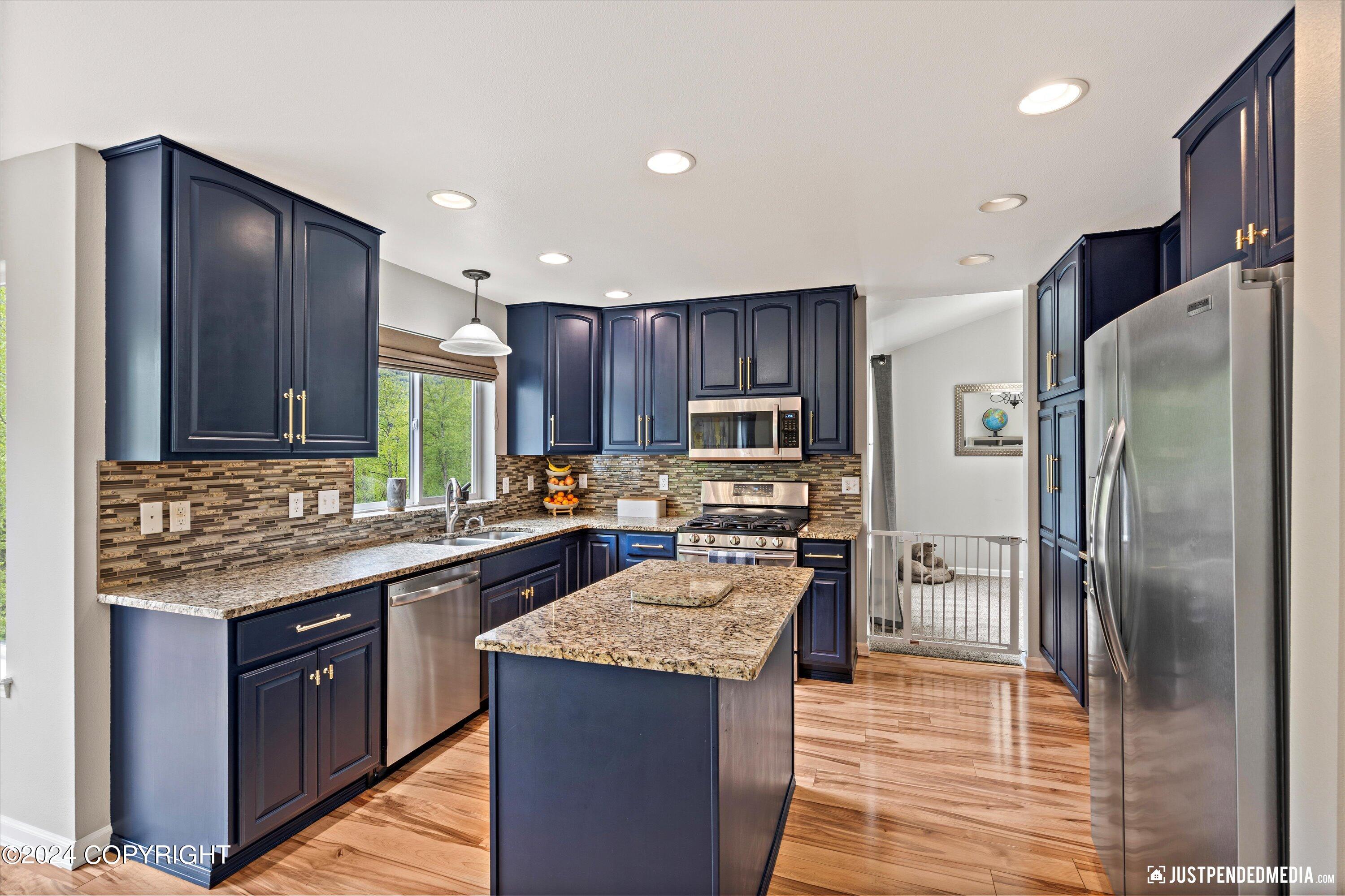 20692 Driftwood Bay Drive