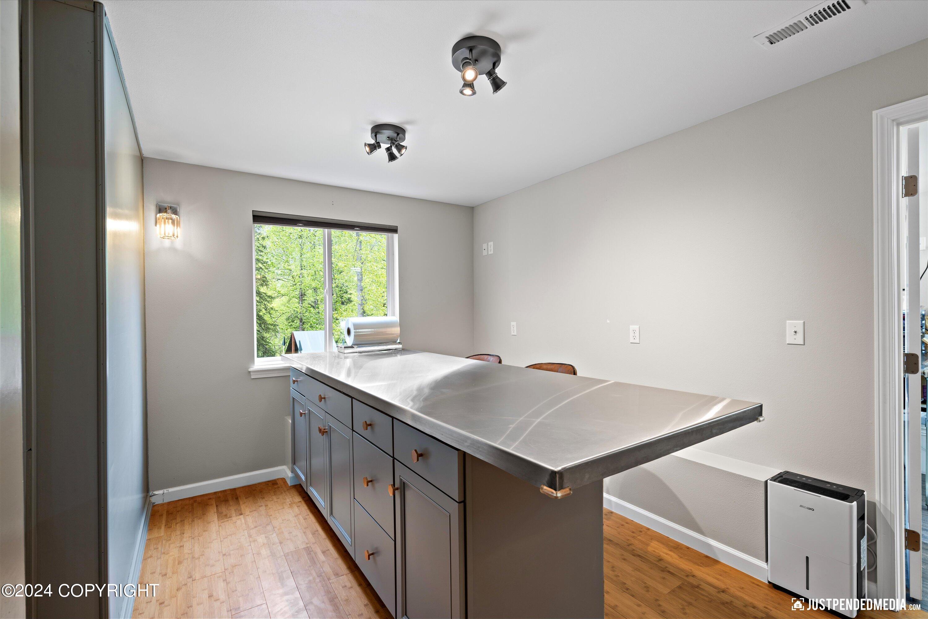 20692 Driftwood Bay Drive