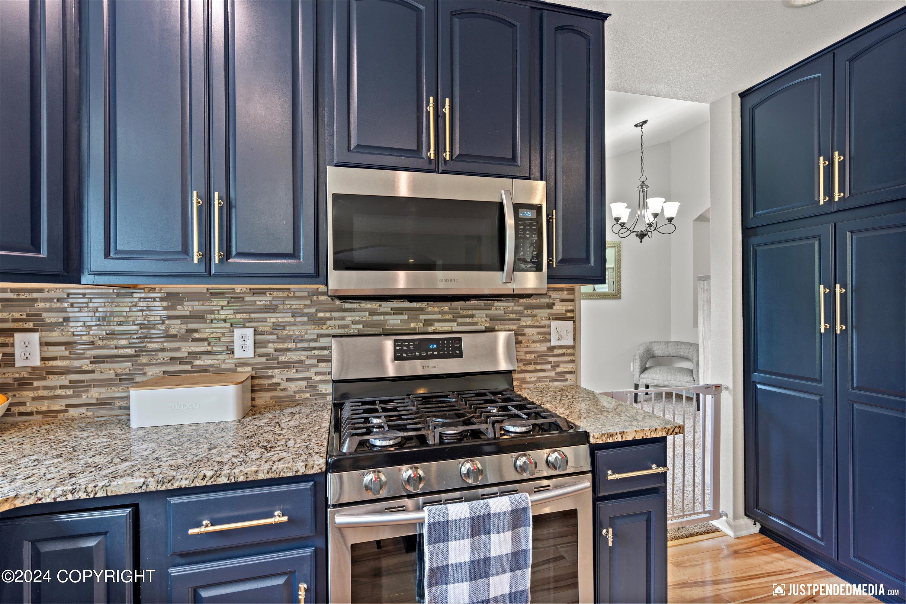 20692 Driftwood Bay Drive