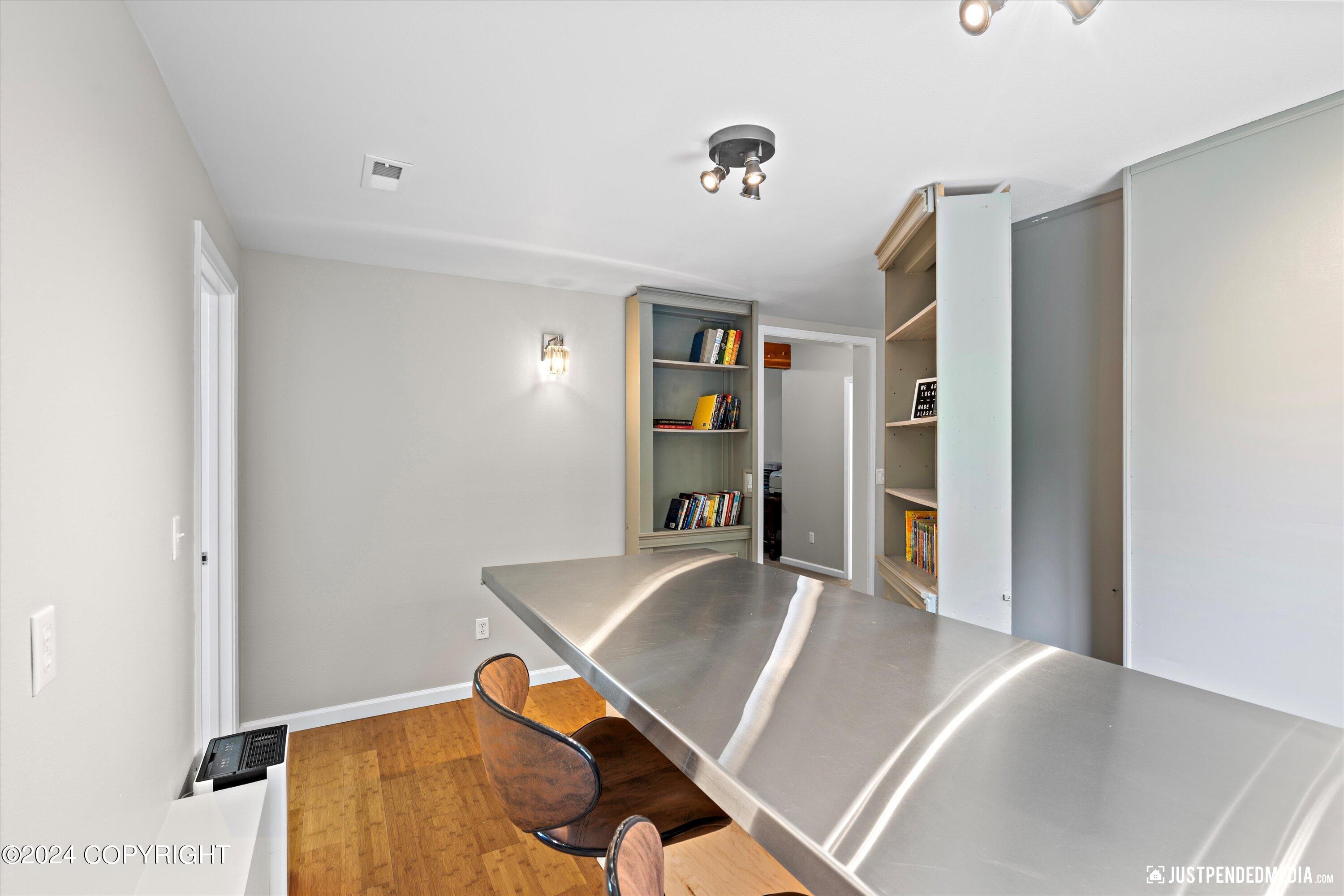 20692 Driftwood Bay Drive