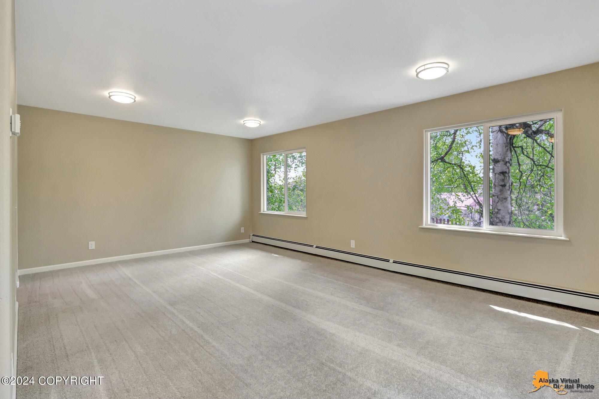 831 W 54th Avenue