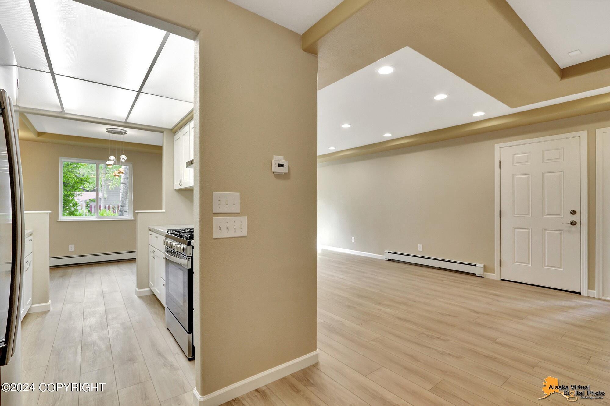 831 W 54th Avenue